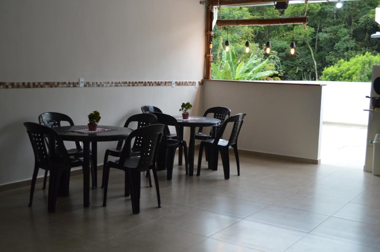 Casa família Aparecida wi fi 3 garagens à 5 min da Basílica