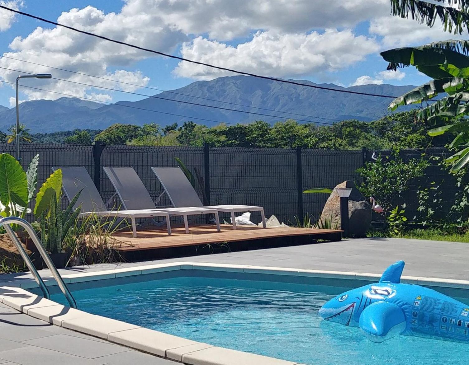 villa Lorenza view 3