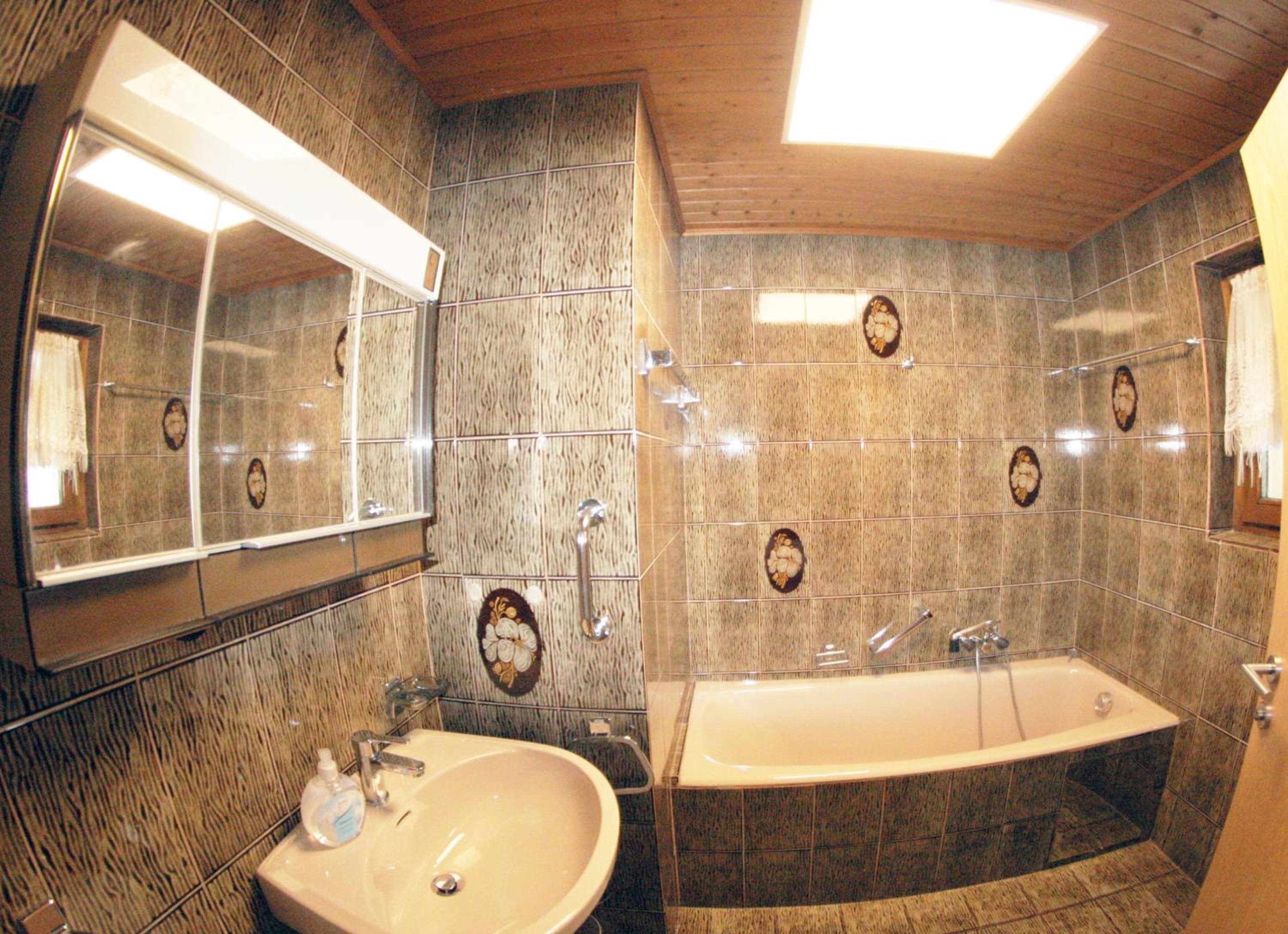 The Seefeld Retreat - Central Family Friendly Apartments - Mountain Views