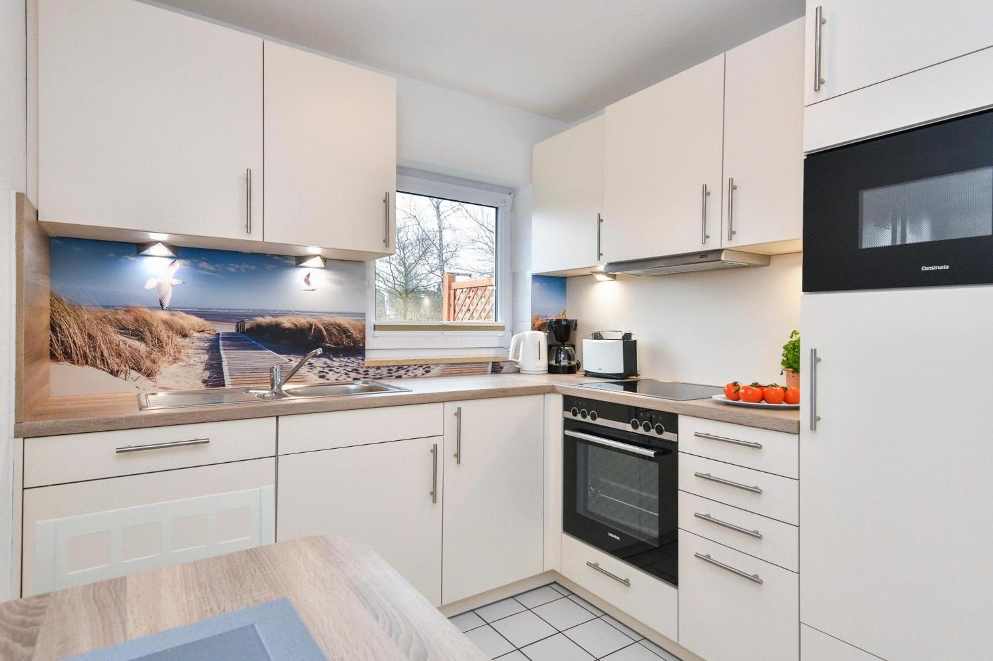 Lindenbuschen 2 Wohnung 2 en Kellenhusen — kitchen