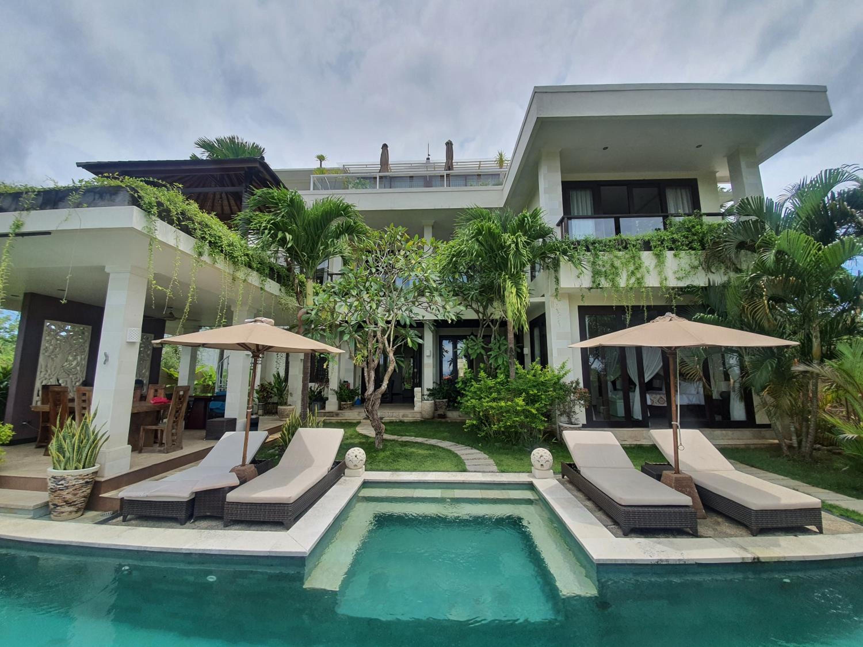 Casa de Balangan Beach view 2