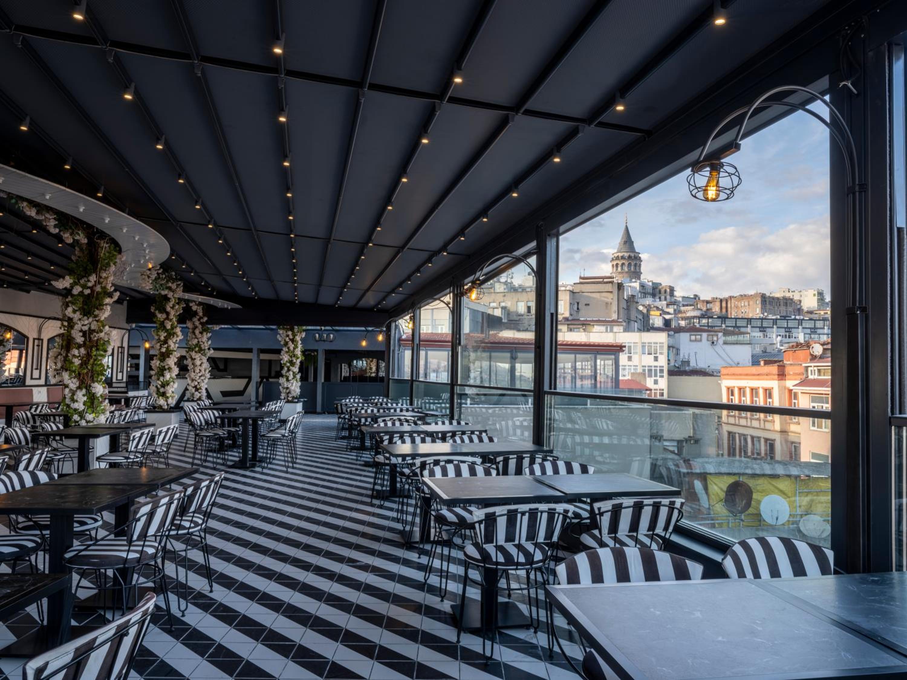 Ferman Port Hotel - Special Category - Image 11