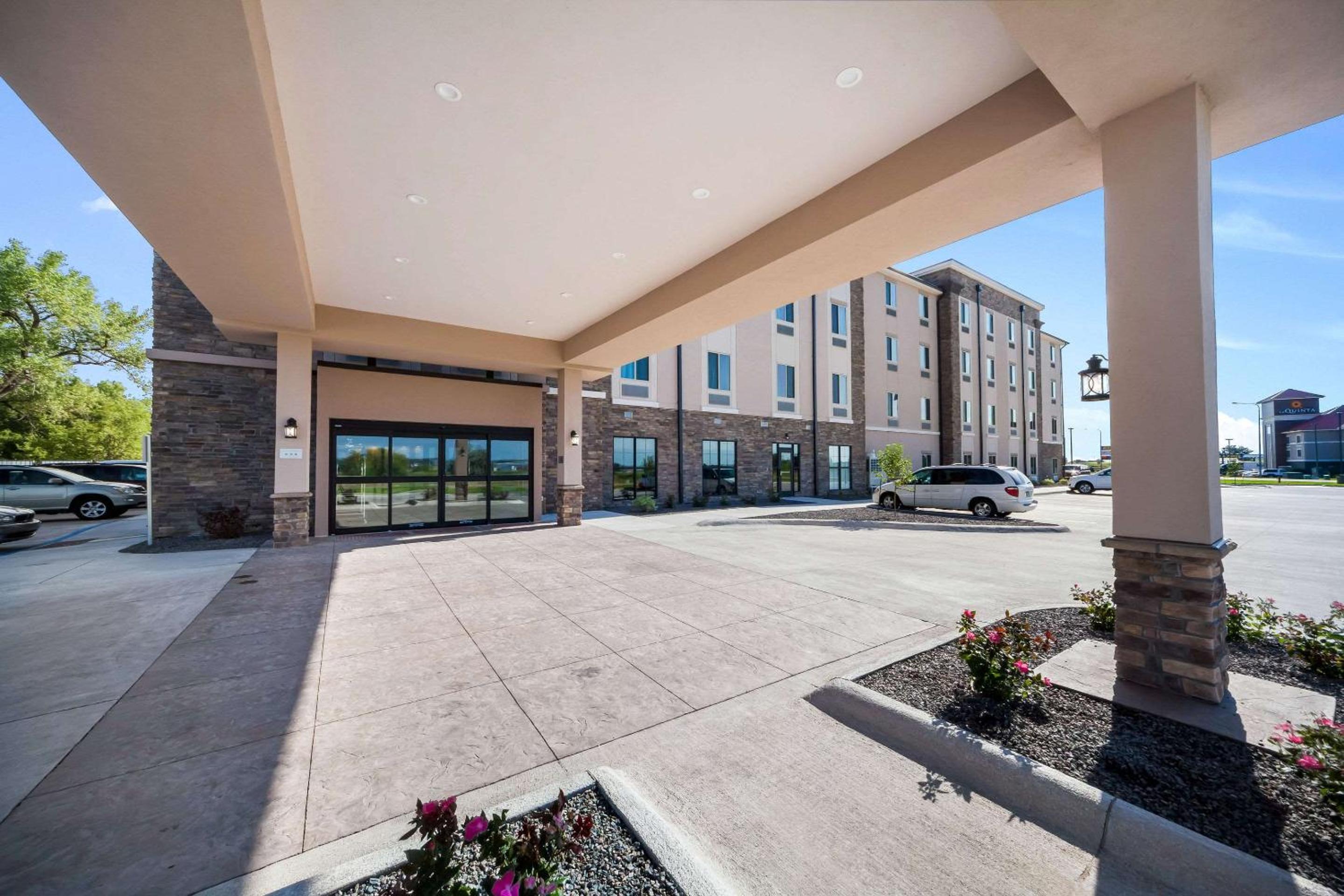 Comfort Inn & Suites North Platte view 3