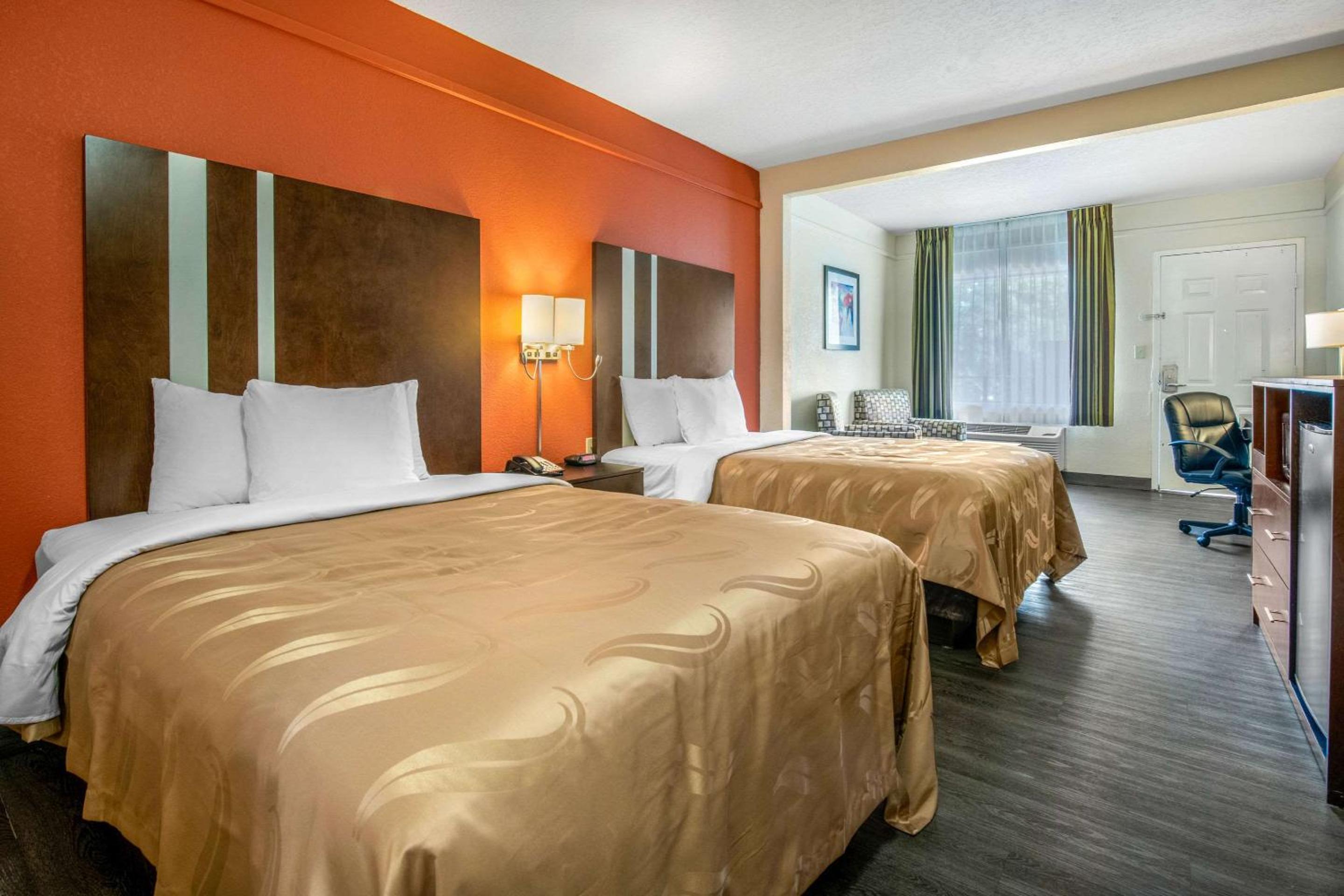 Quality Inn & Suites Jacksonville-Baymeadows