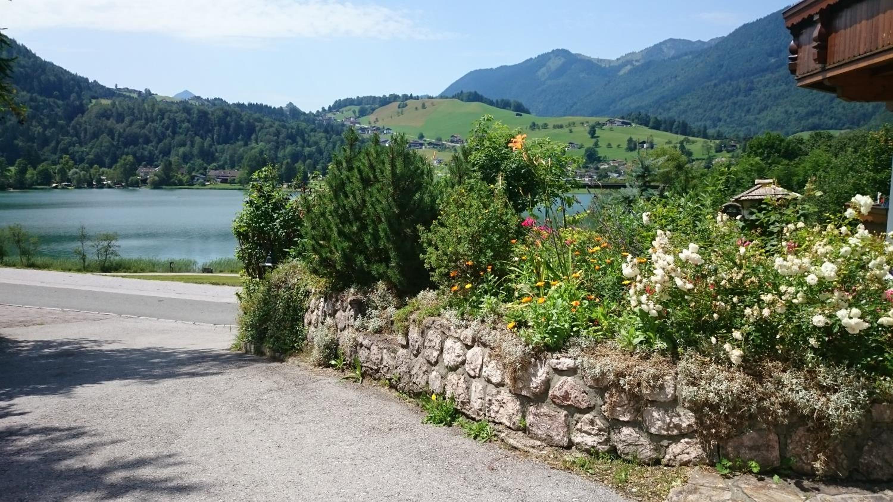 Haus Seeblick am See