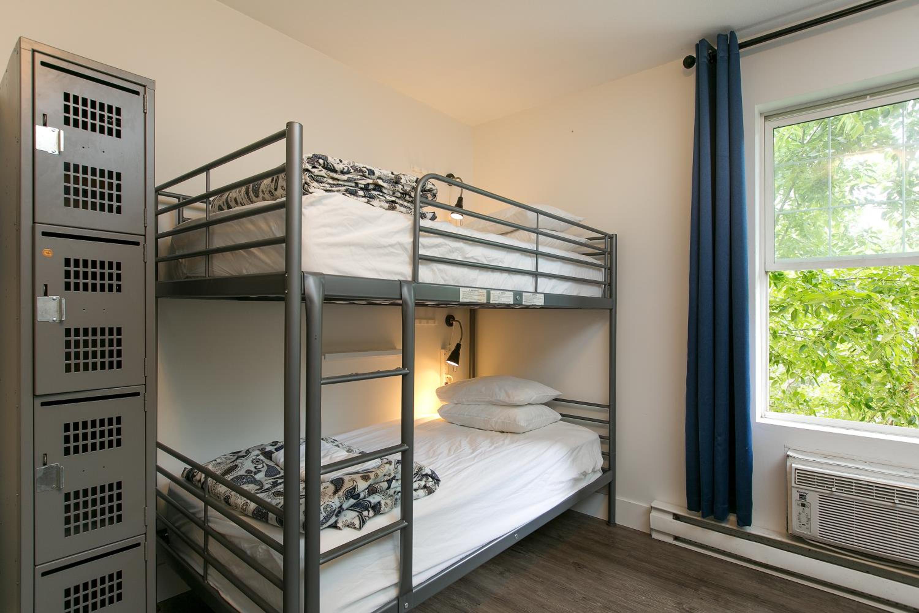 HI Kelowna Hostel