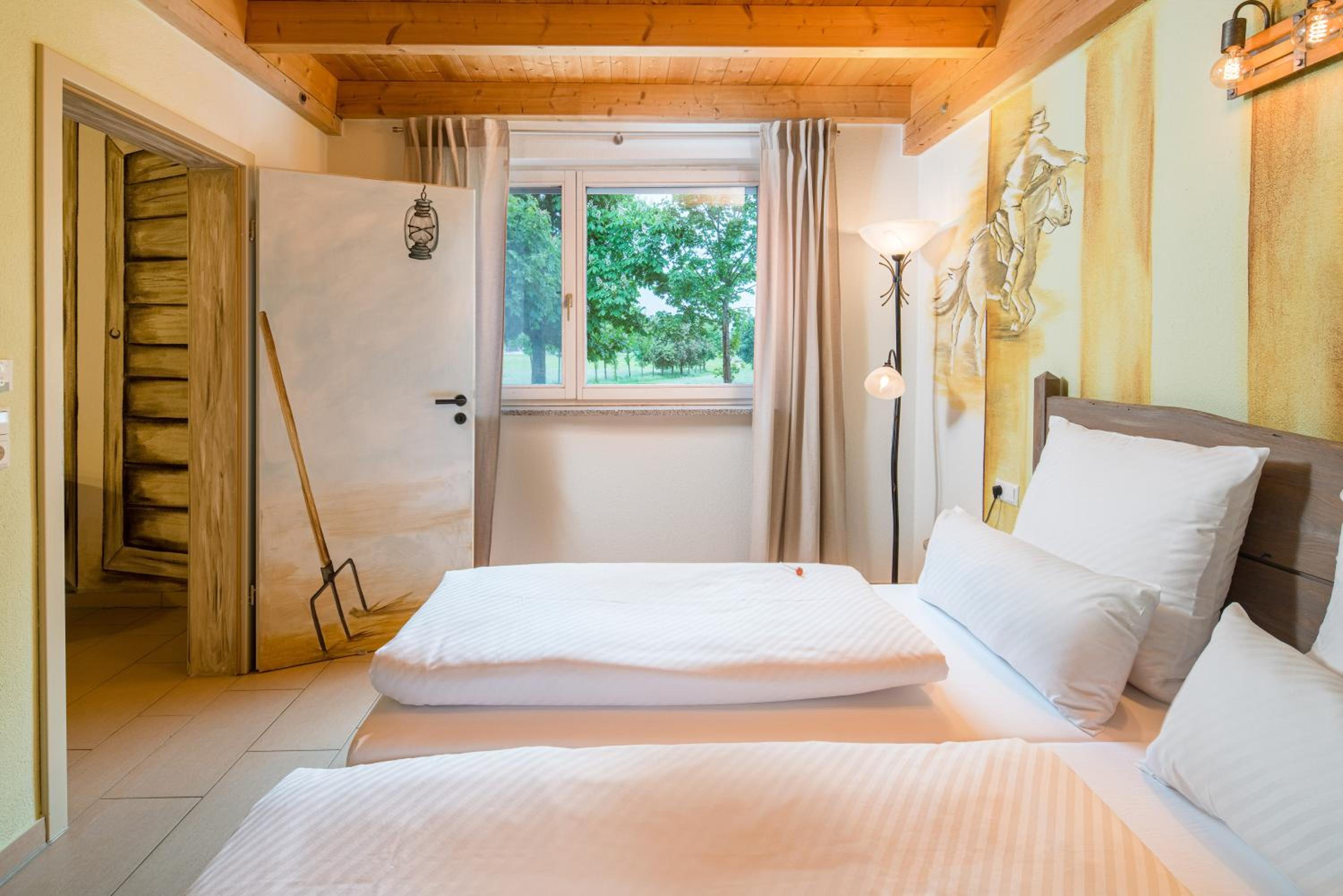 Hotel Hofgut Tiergarten - Property Image 54