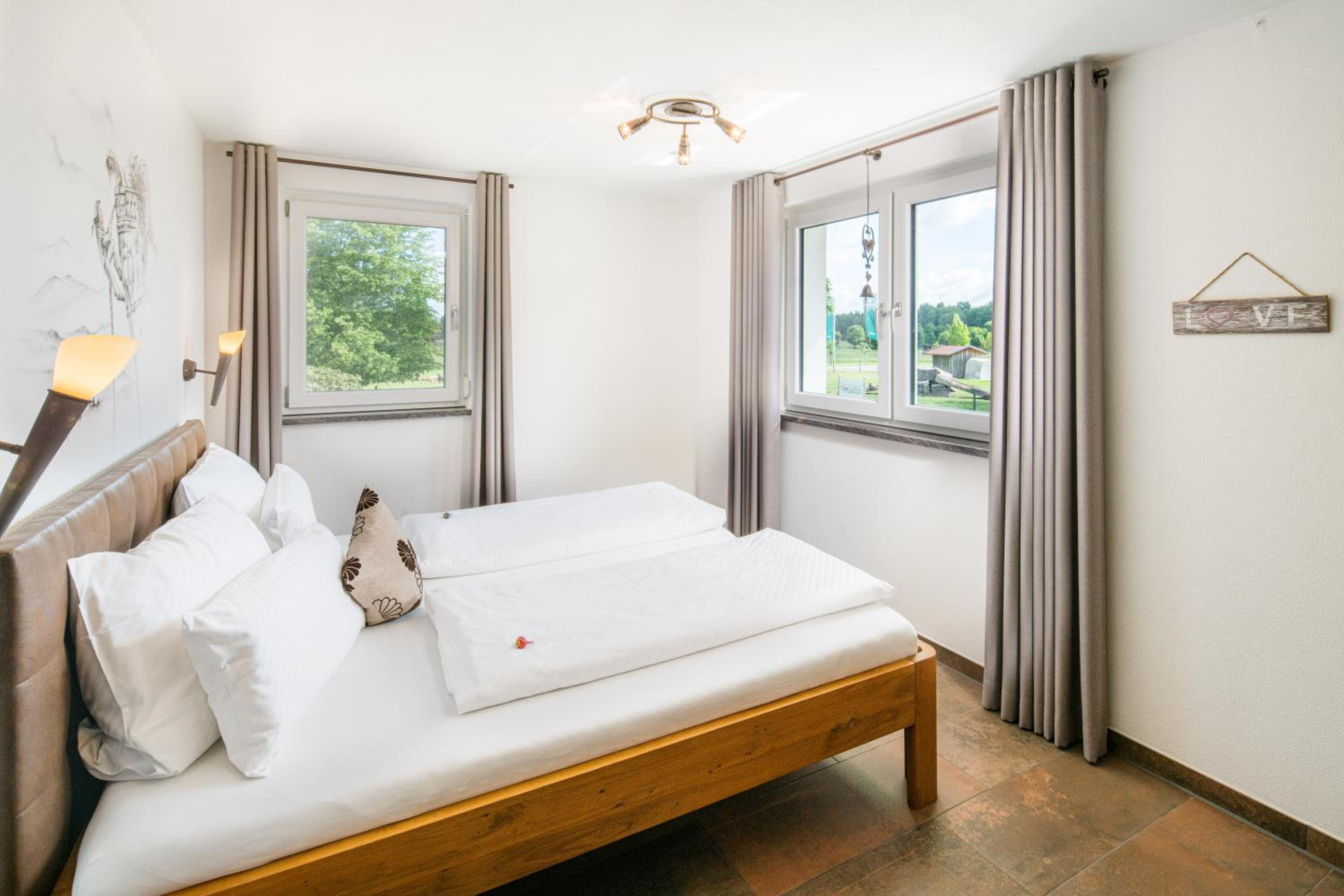 Hotel Hofgut Tiergarten - Property Image 45