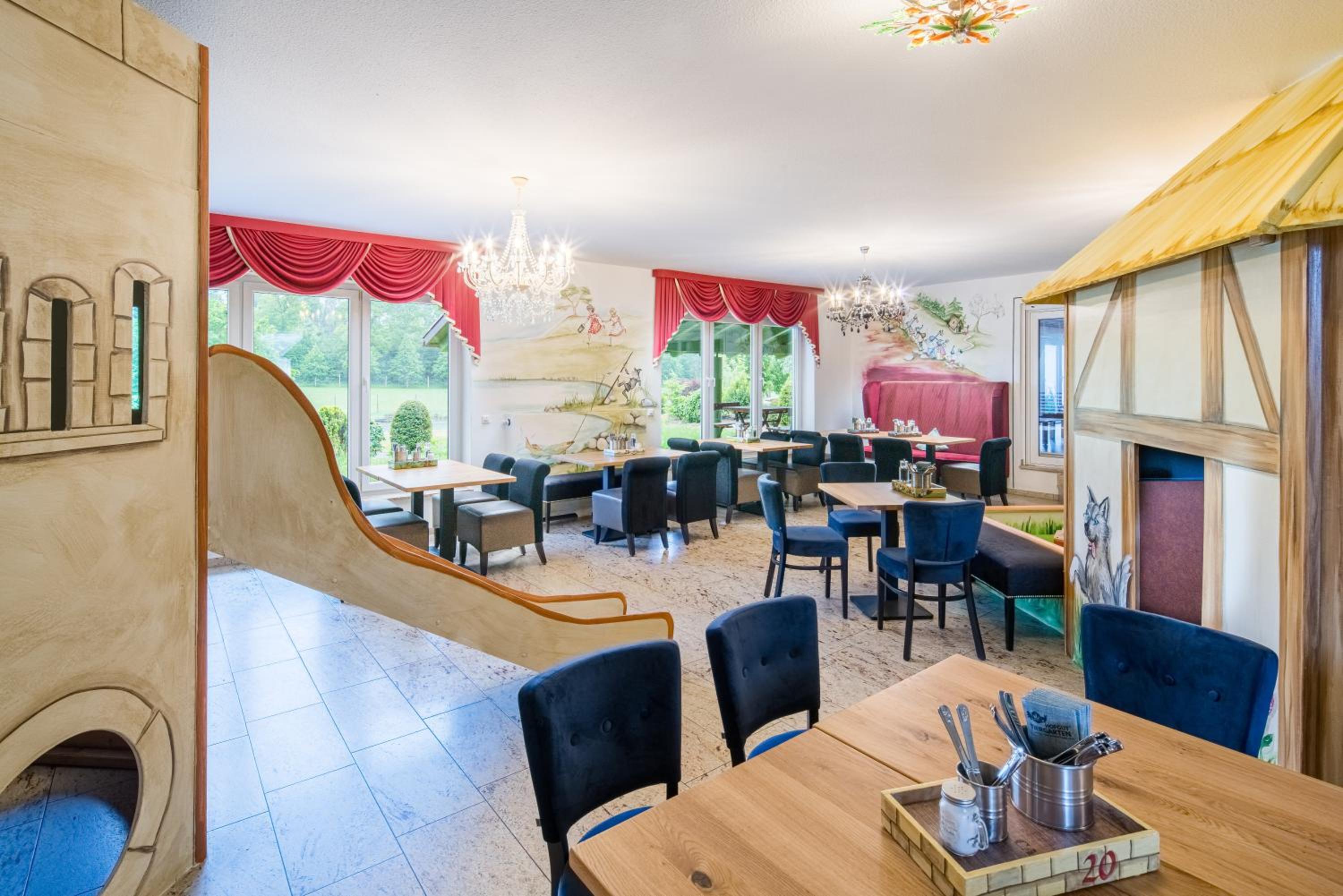 Hotel Hofgut Tiergarten - Property Image 48