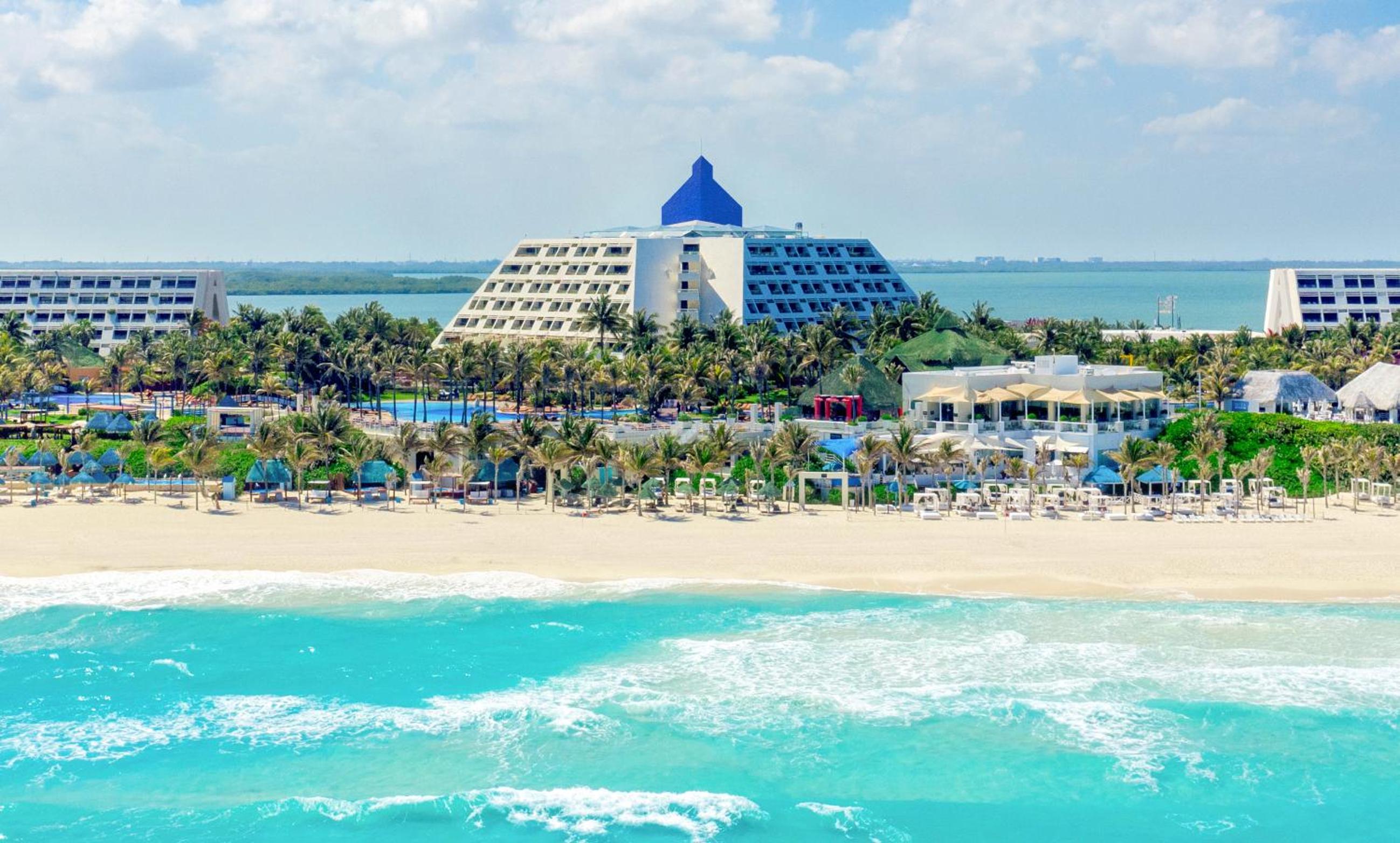 The Pyramid Cancun by Oasis - All Inclusive