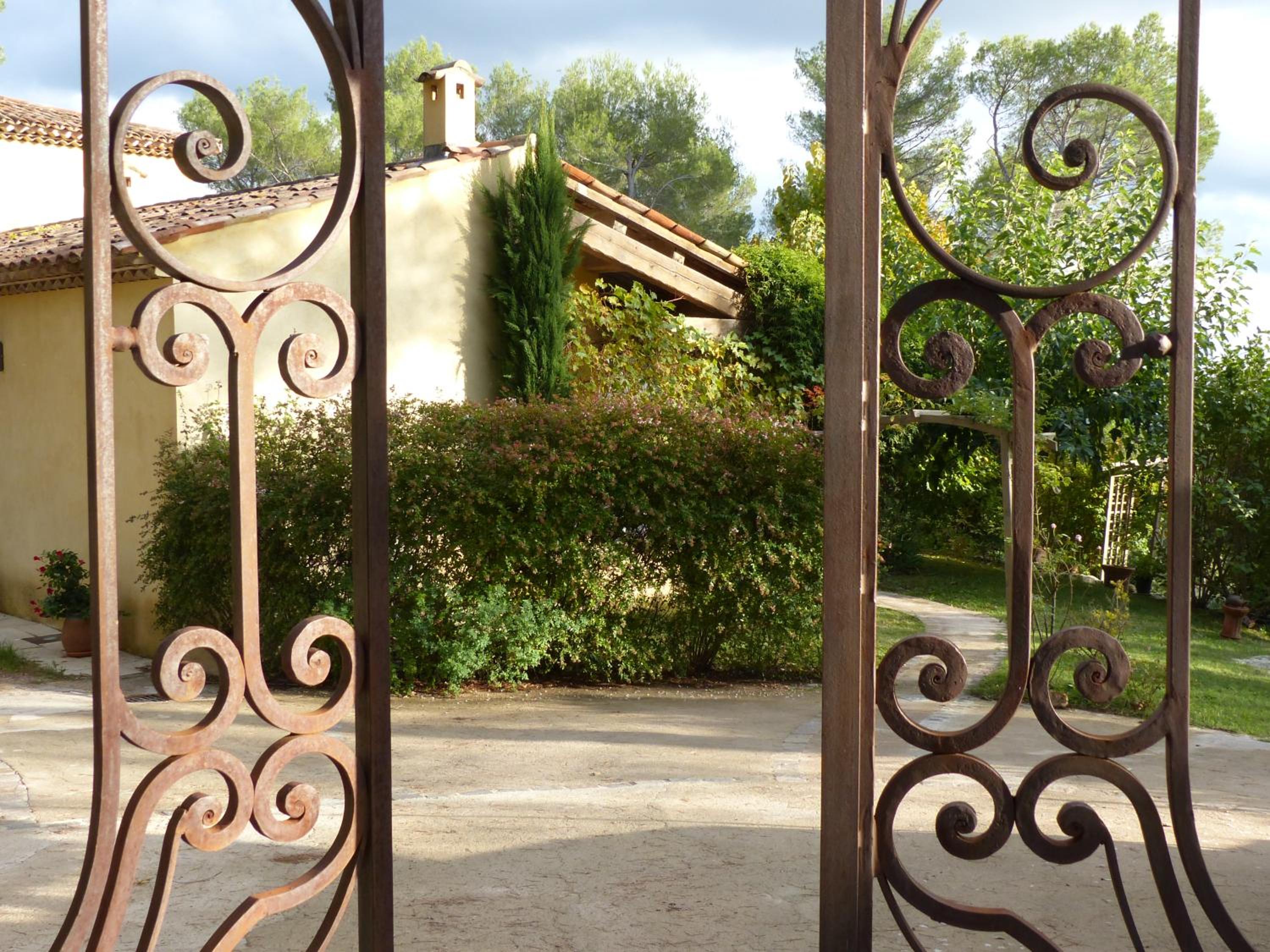 Photo 18