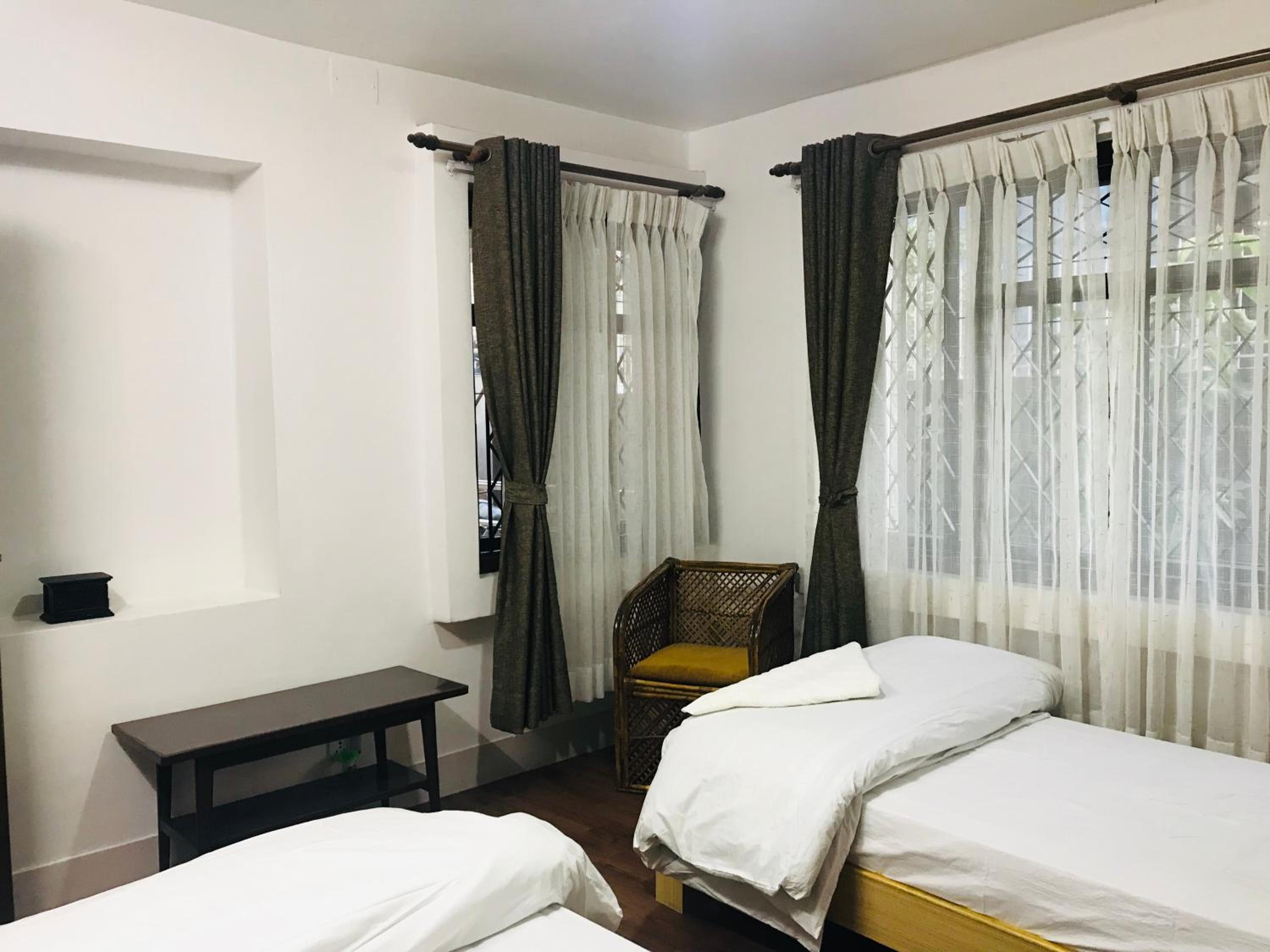 The Majestic Bed & Breakfast view 3