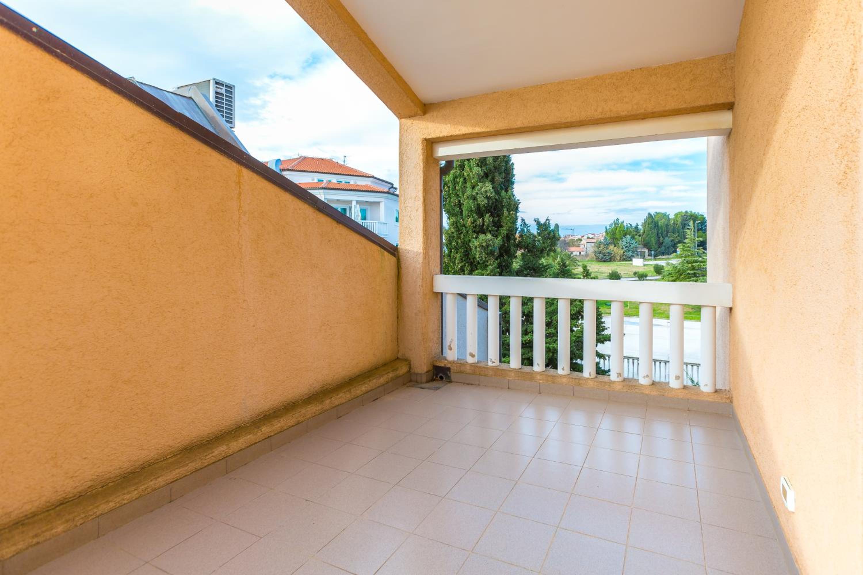 Milena view 3