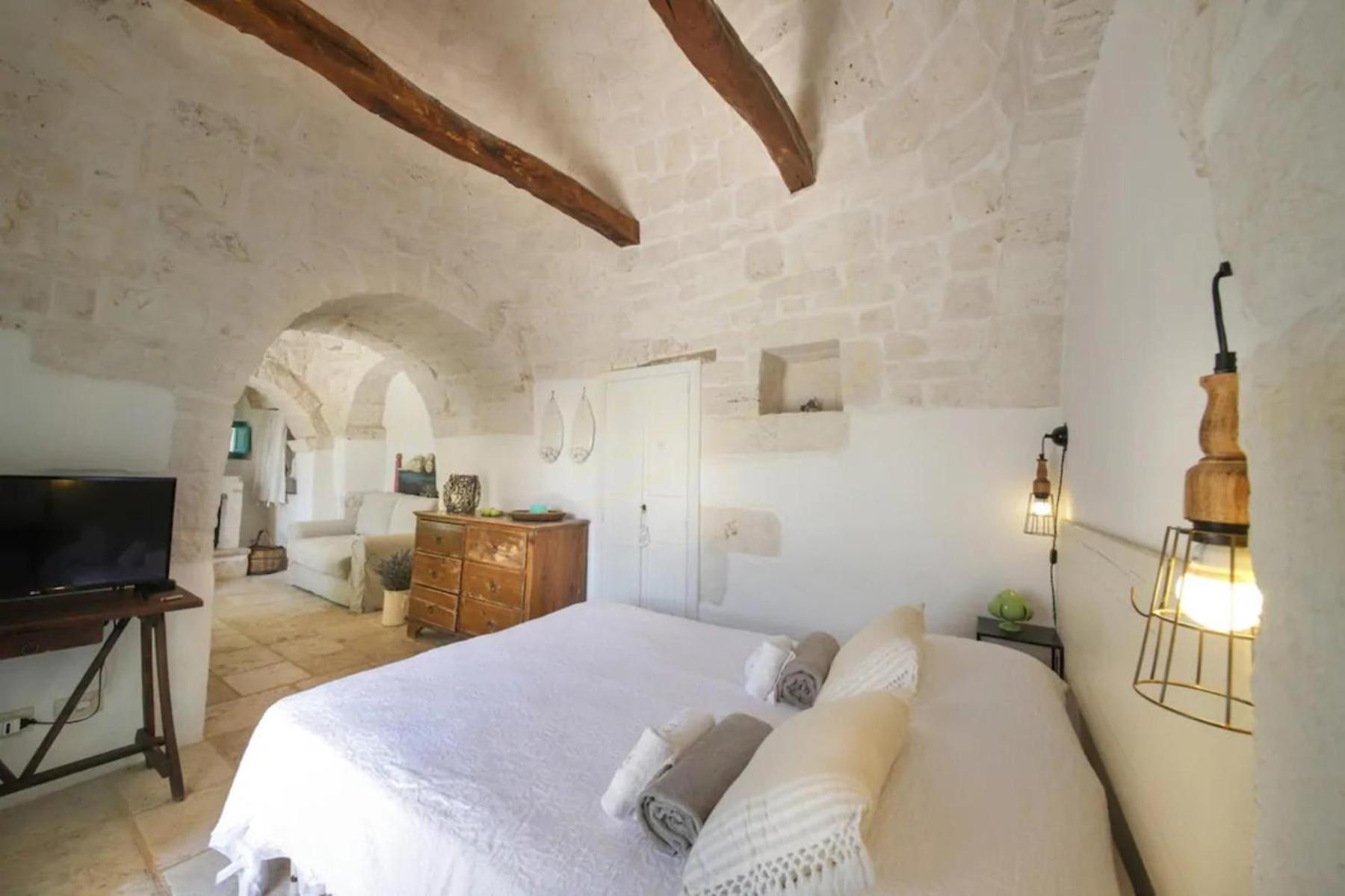 Trulli Il Pinnacolo Verde view 4