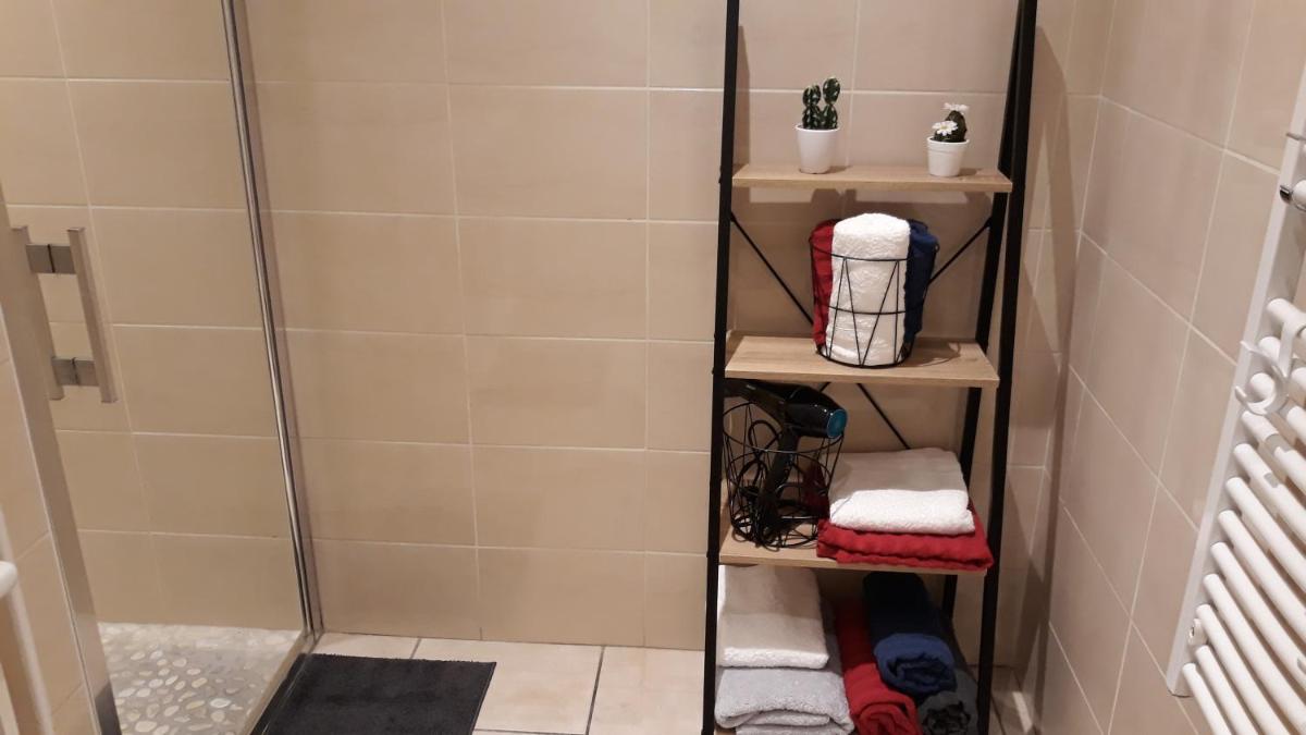 Photo 45