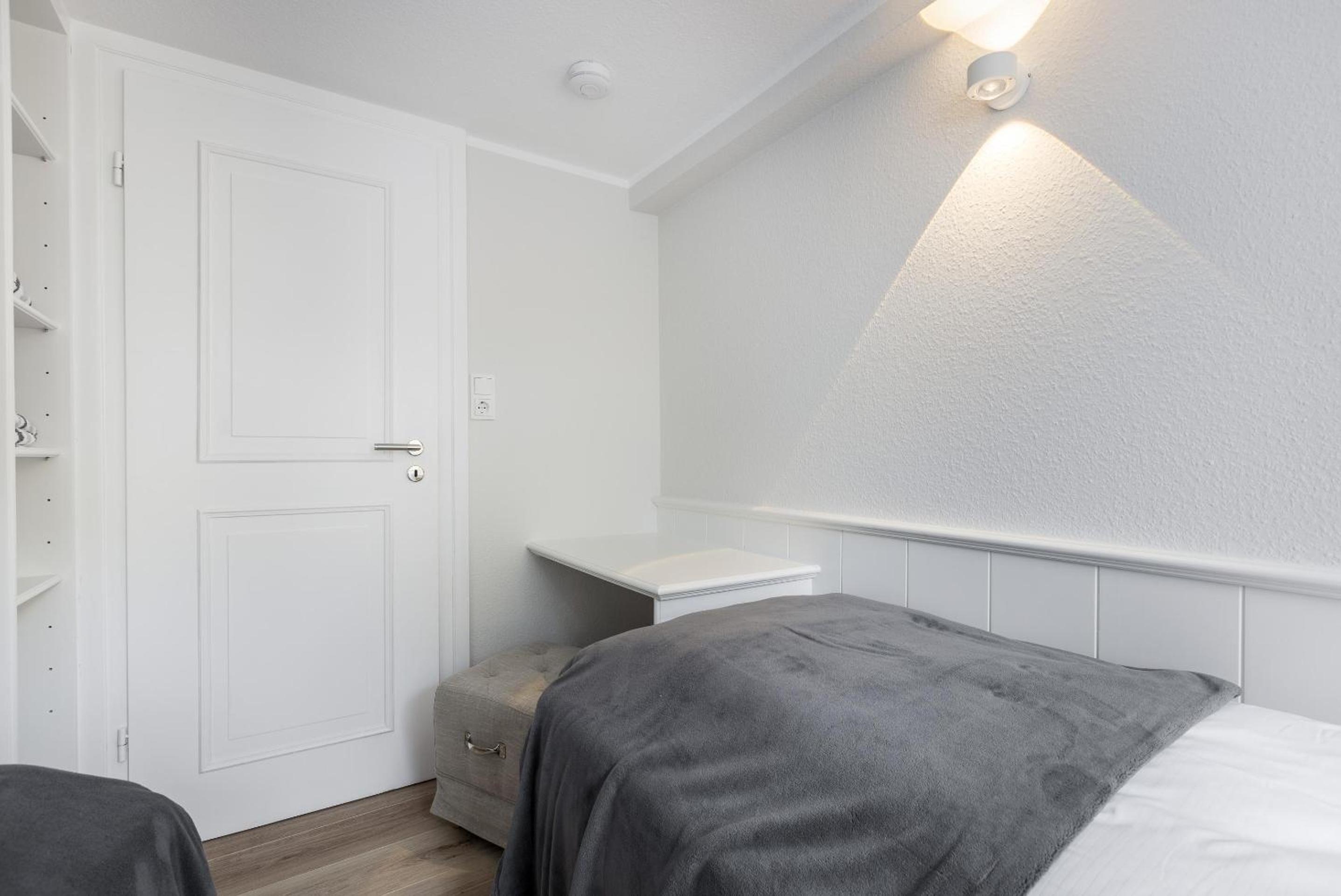 Haus Weissenburg, Whg Garten Ost
