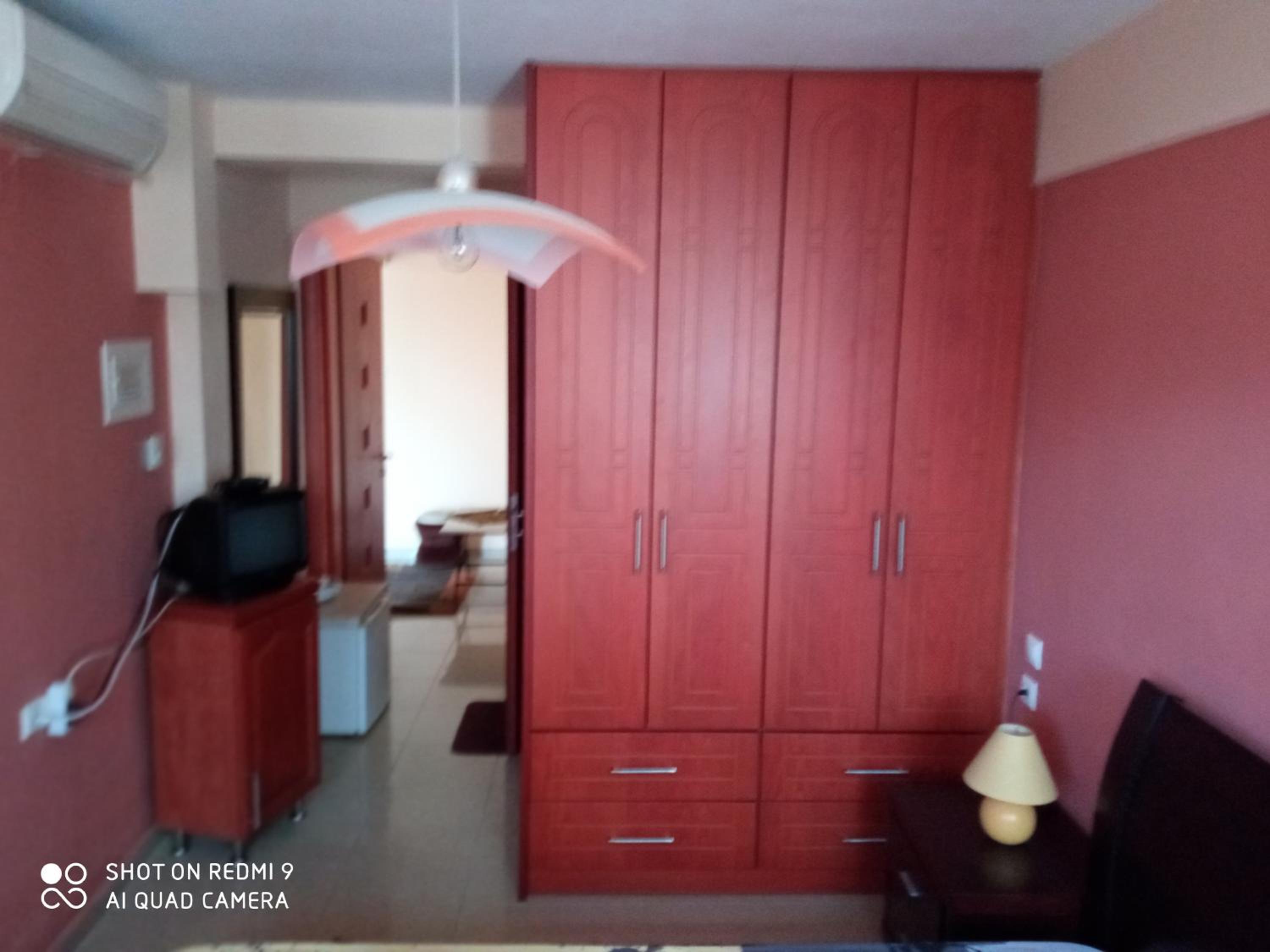 Maria Lux Room view 3