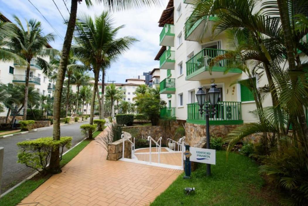 RIVIERA DE SAO LOURENÇO, CONDO ACQUA A 0,5 MIN DA PRAIA - estilo resort! Lindo apto com ar condicionado e wifi