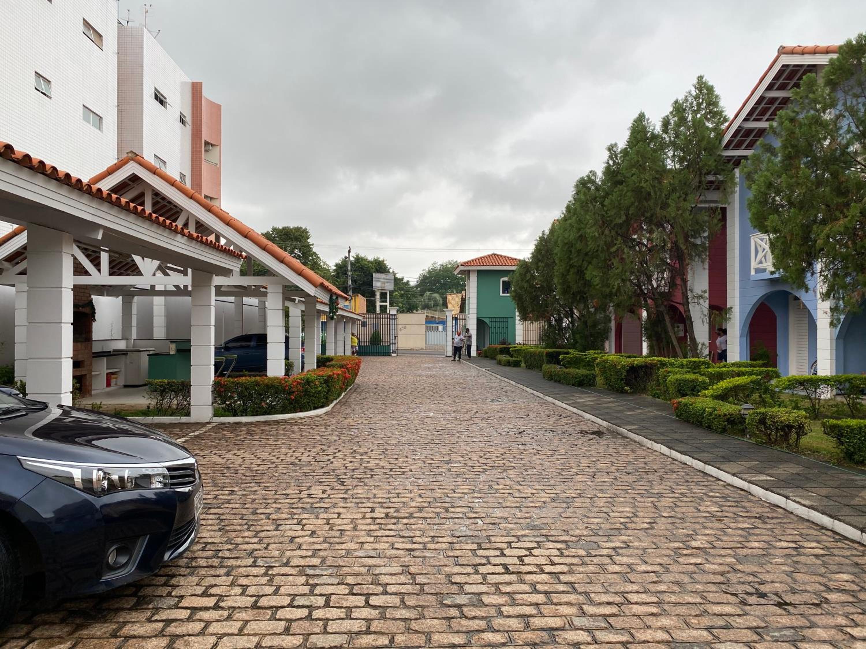 Casa em Condomínio 2 suítes casa 03