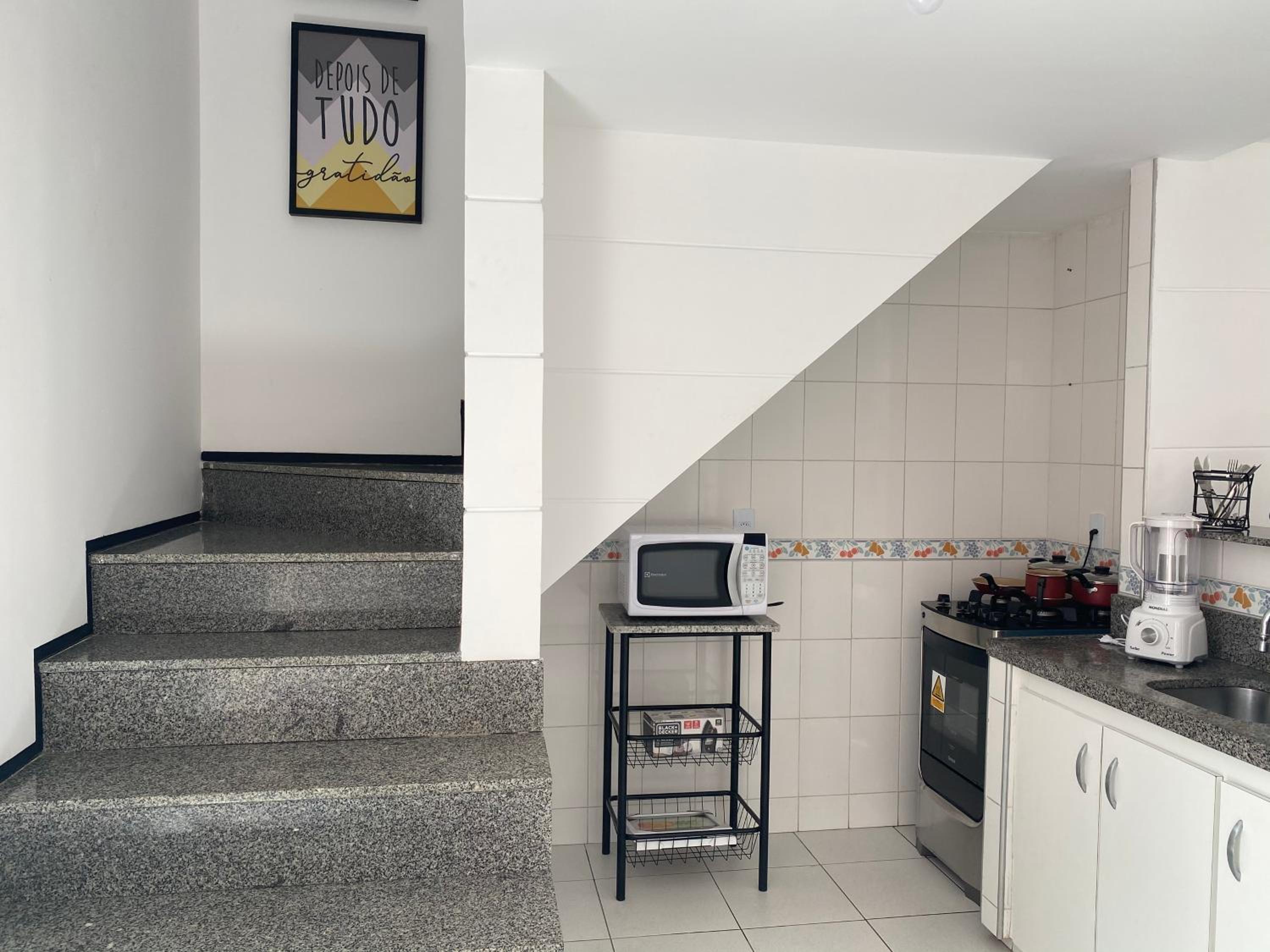 Casa em Condomínio 2 suítes casa 03