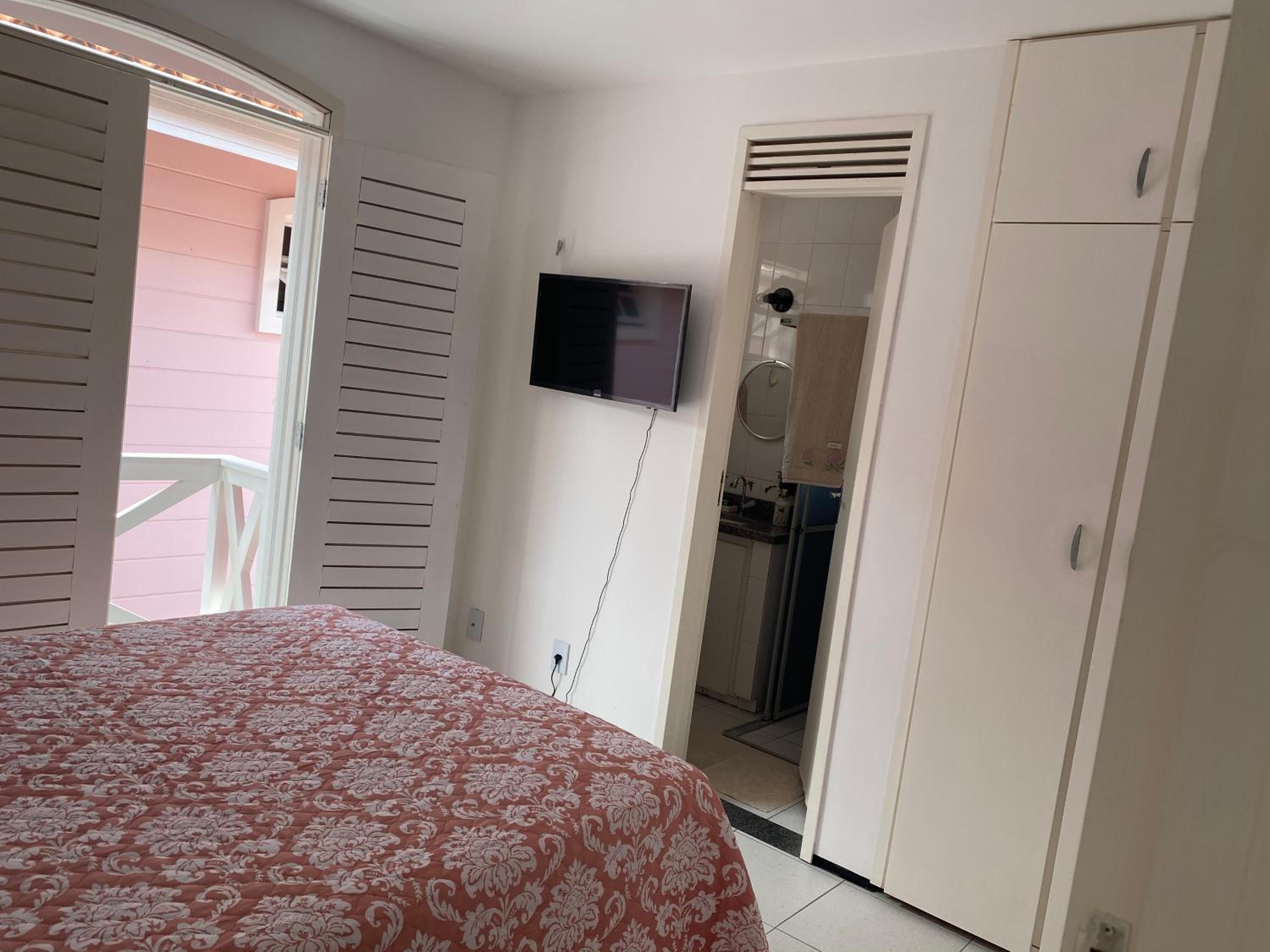 Casa em Condomínio 2 suítes casa 03