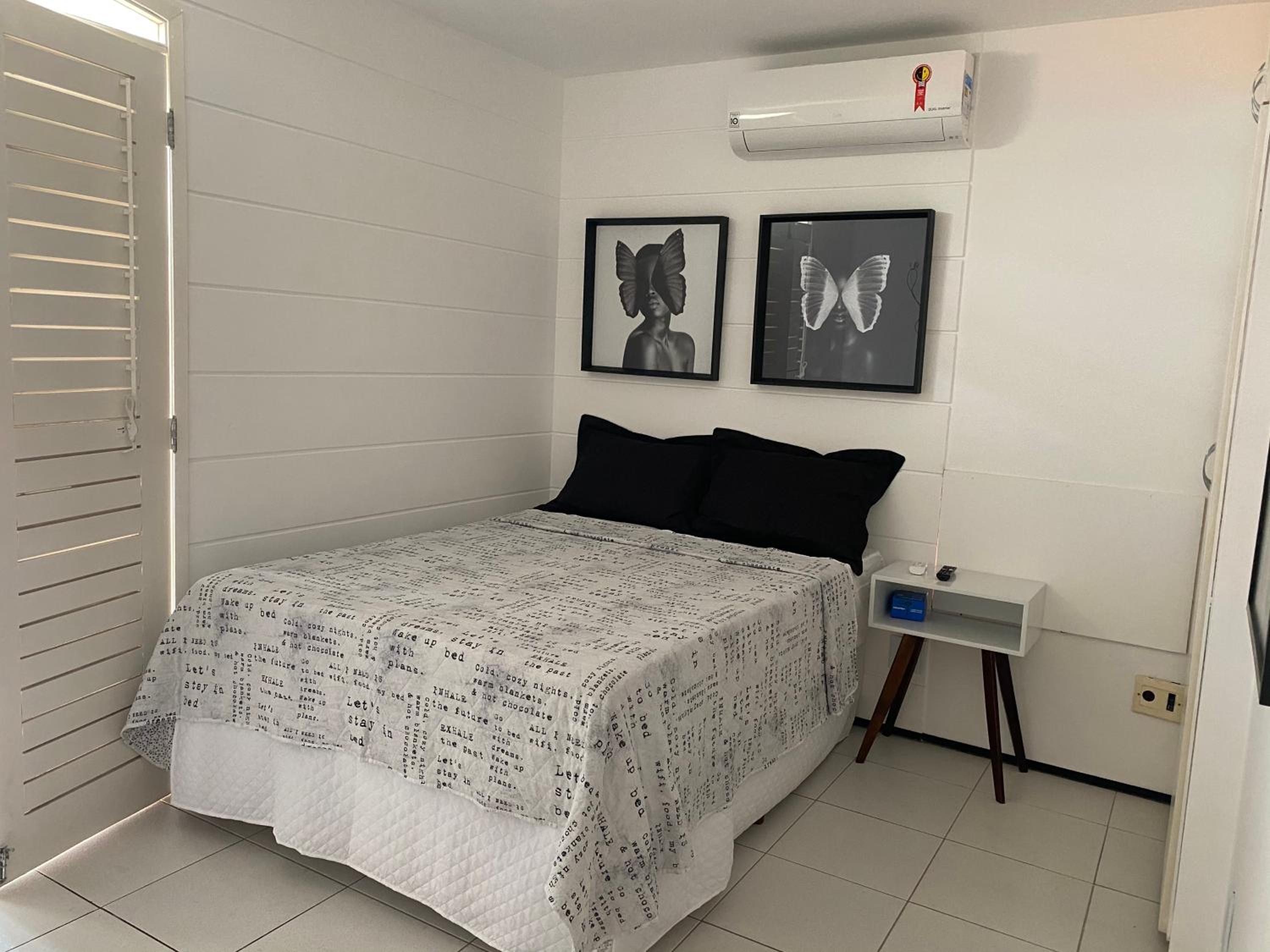 Casa em Condomínio 2 suítes casa 03