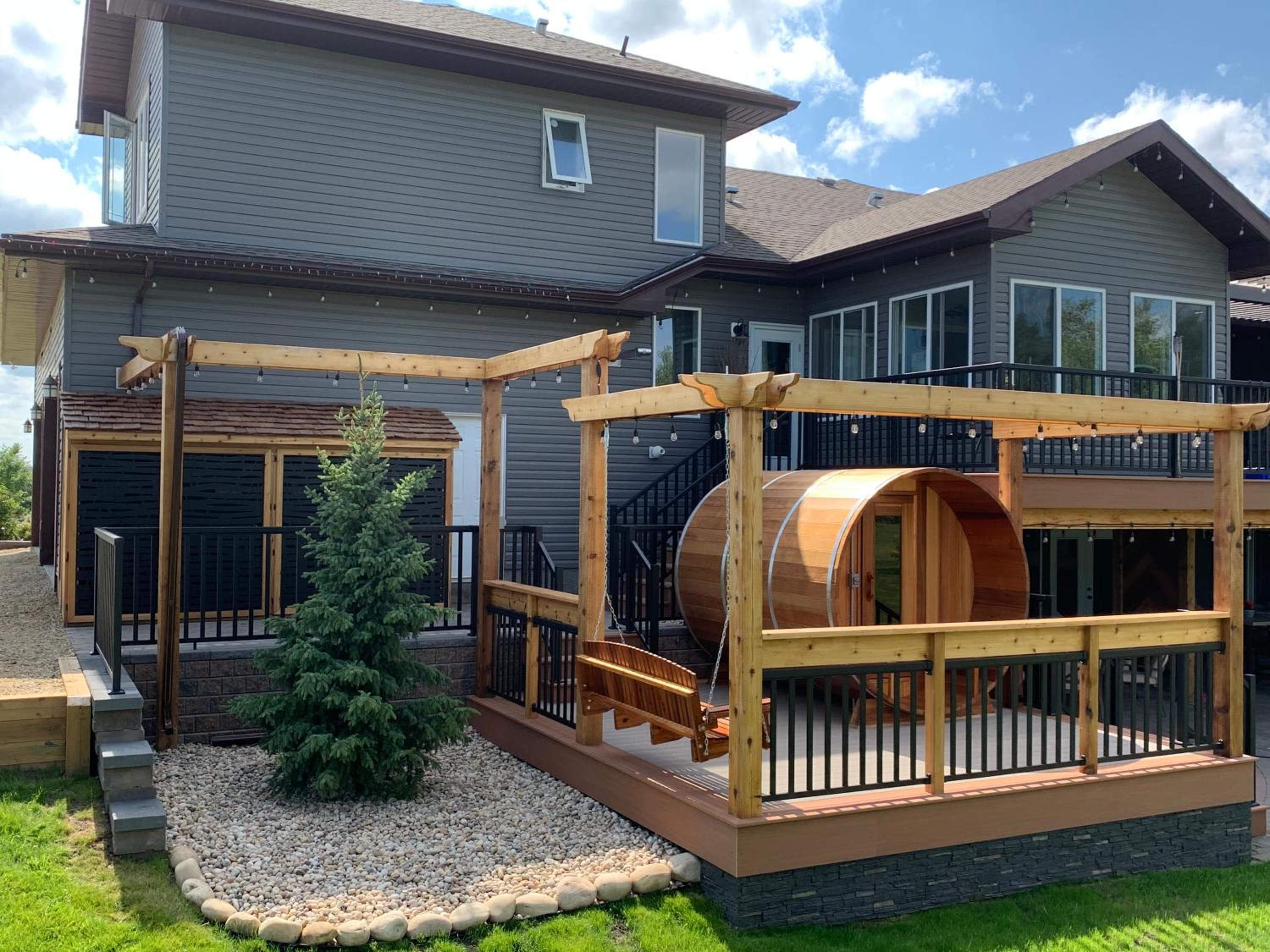 Dragonfly Inn Loft Suite