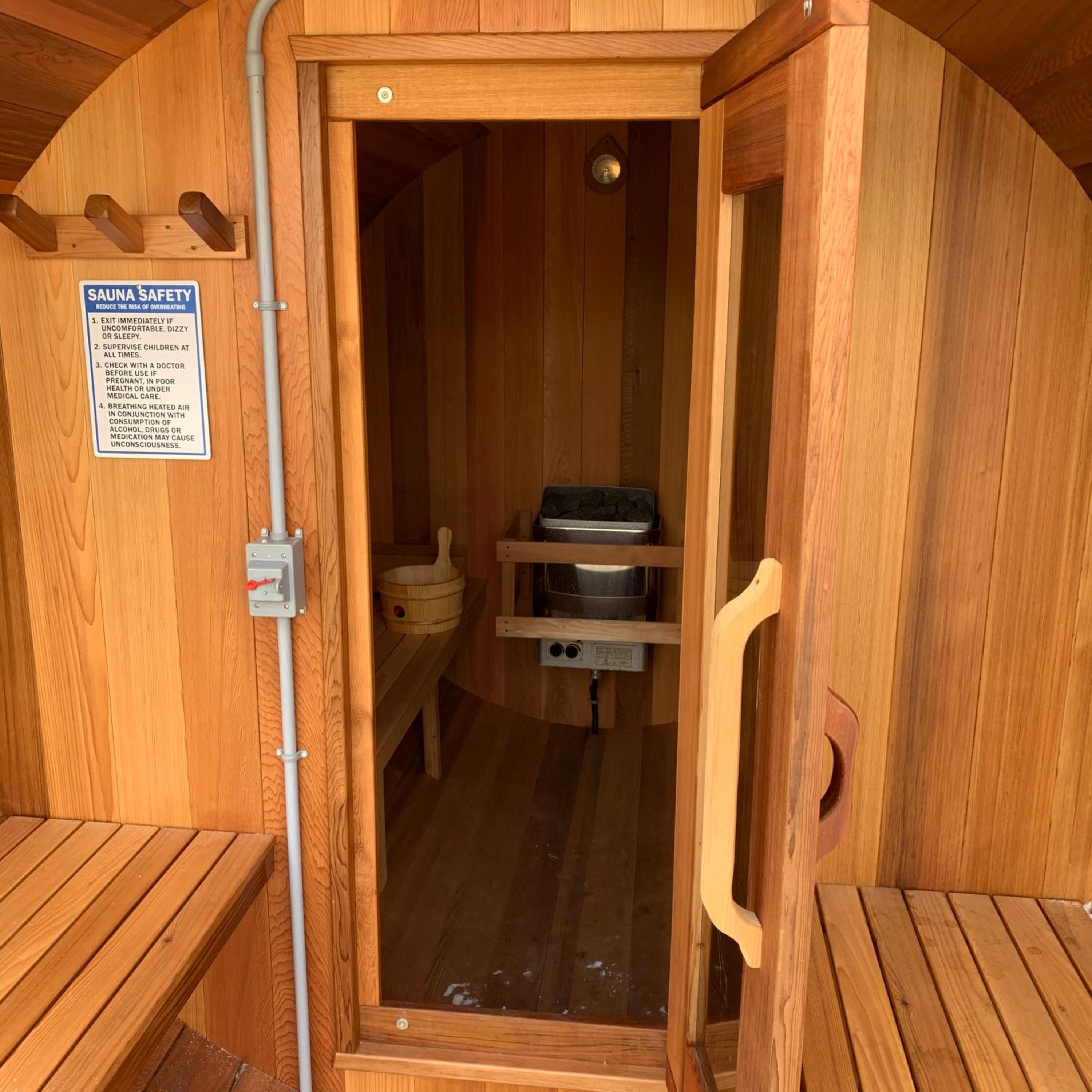 Dragonfly Inn Loft Suite