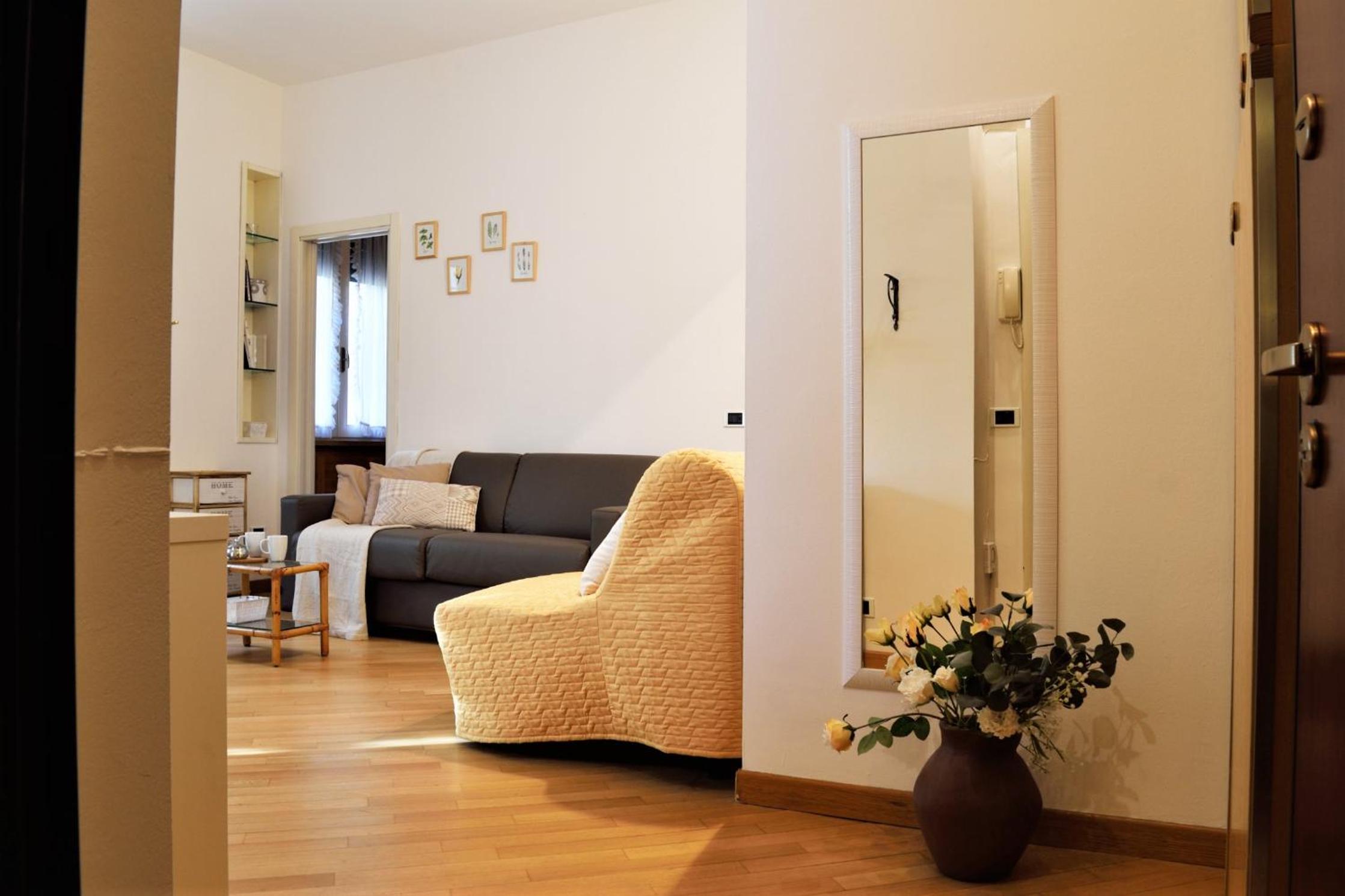 Martesana Studio Flat close to Yellow Metro