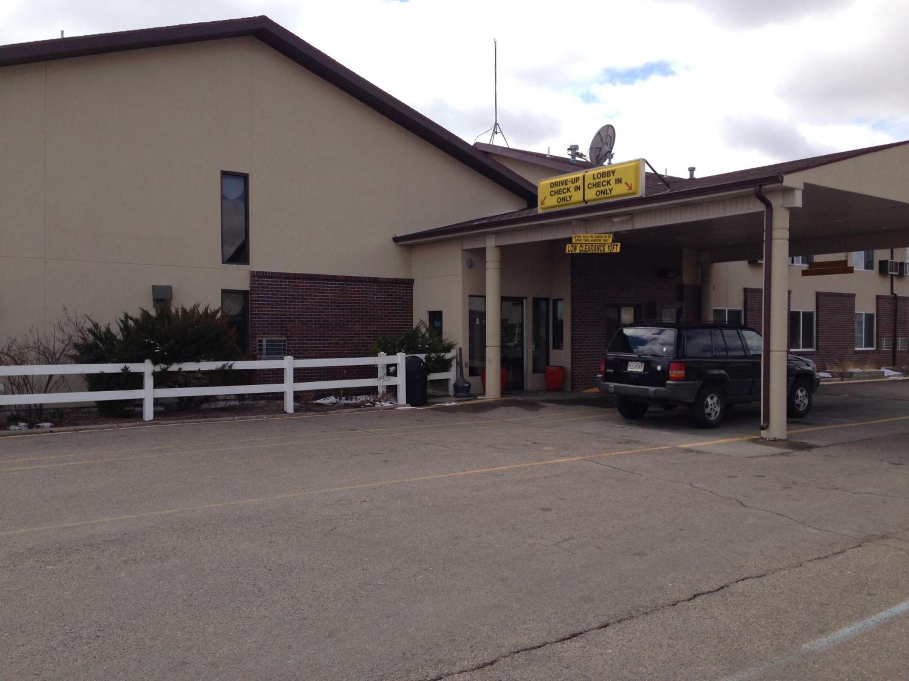 North Platte Vacations - Super 8 by Wyndham North Platte - Property Image 9
