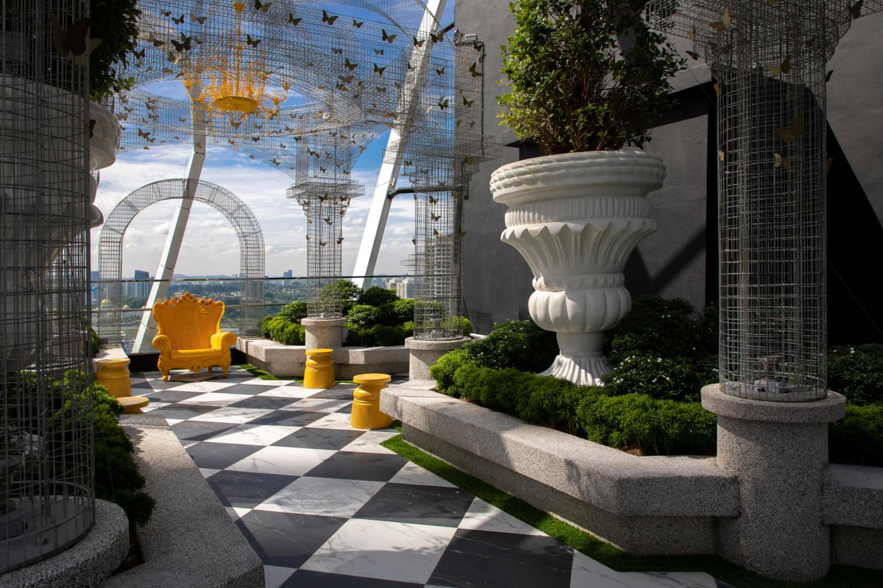 AMI Suites - Arte Mont Kiara