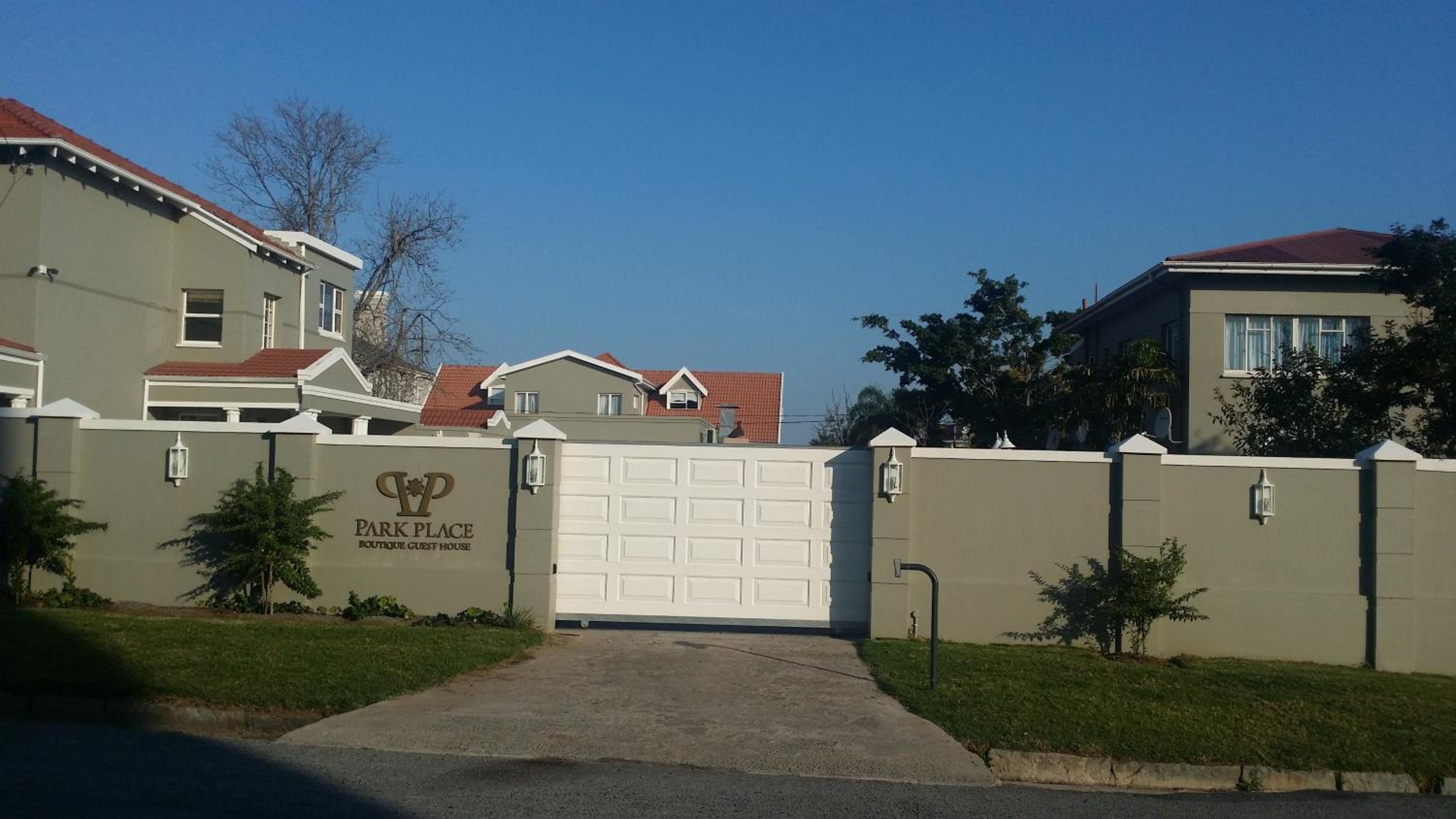 Hotel Park Place Boutique Guesthouse - Image 1