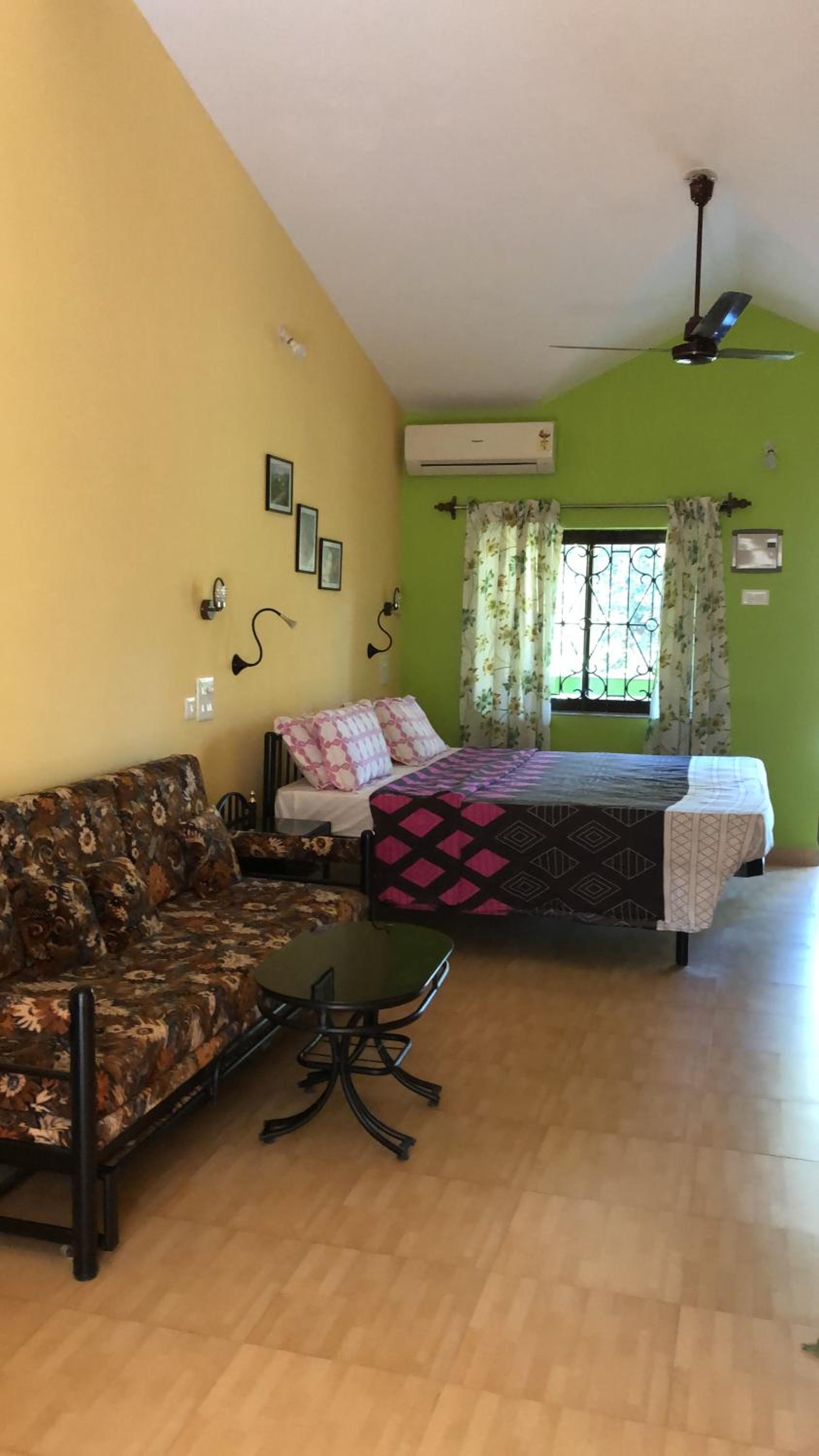 John's Highland Comfort (Guest House) view 5