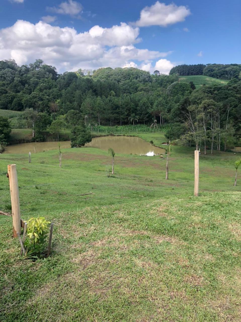 Sítio com Piscina e Vista a 12km de Treze Tílias