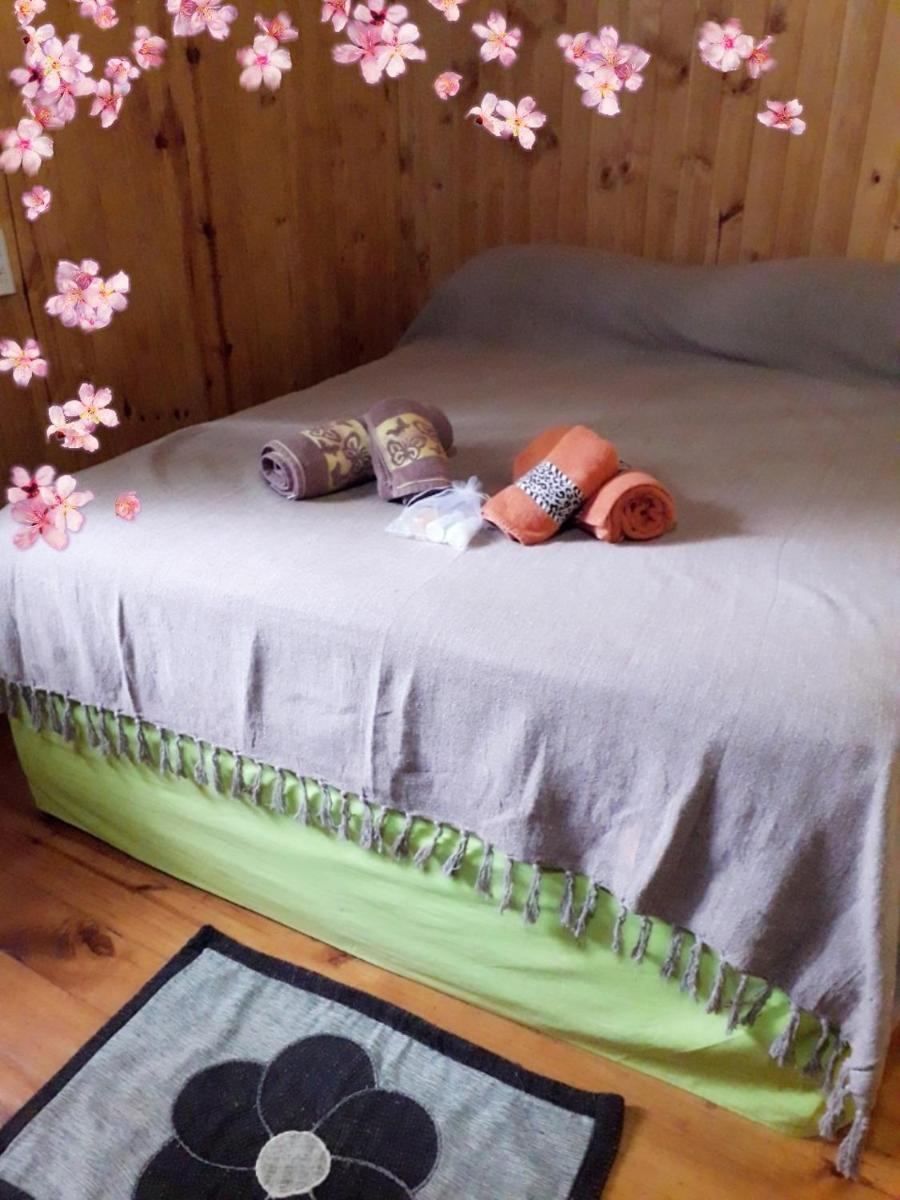 Residencial Azaleas Place Guest House