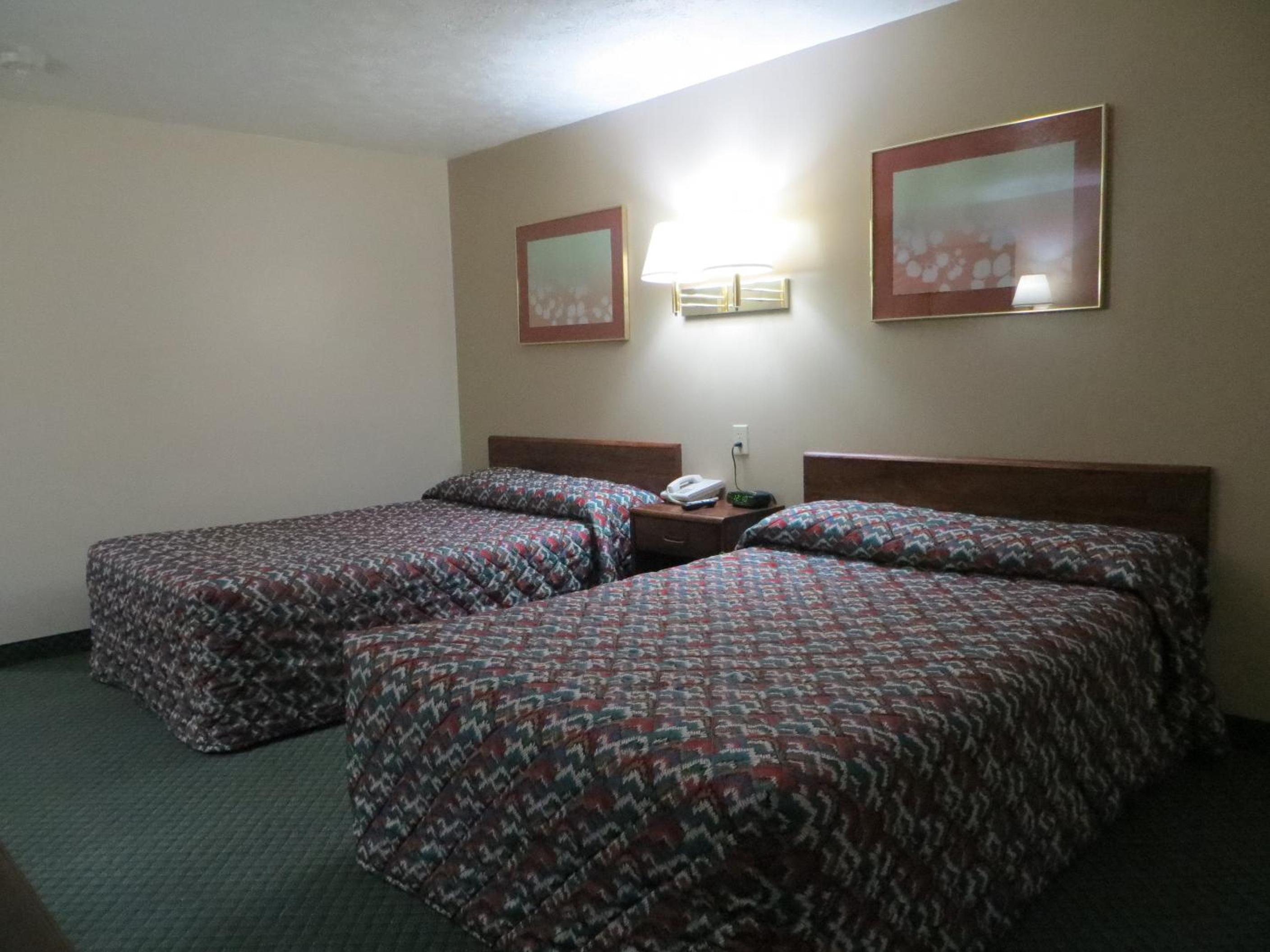 Cadillac Vacations - Cadillac Inn - Property Image 13