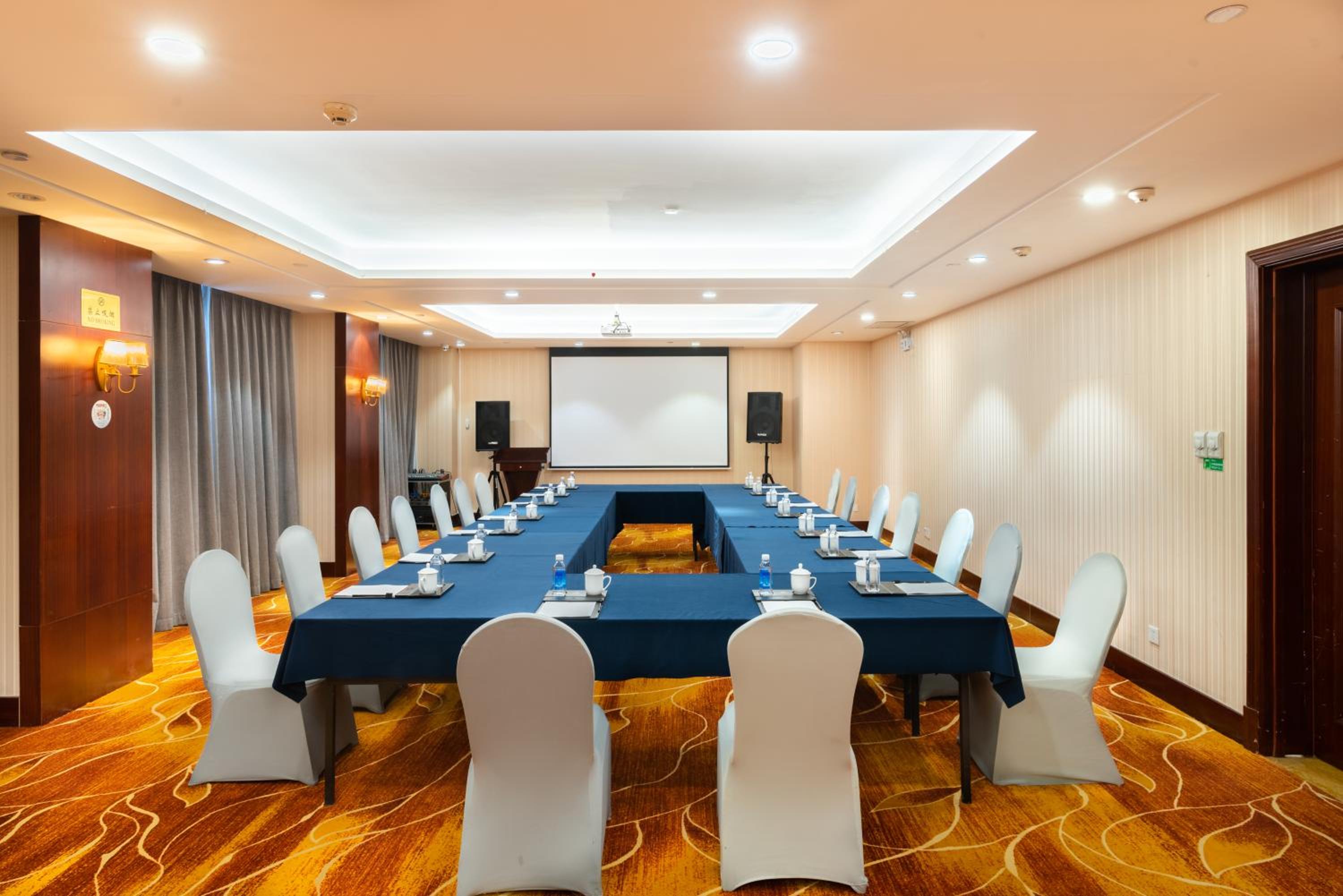 Golden Ocean Hotel Tianjin