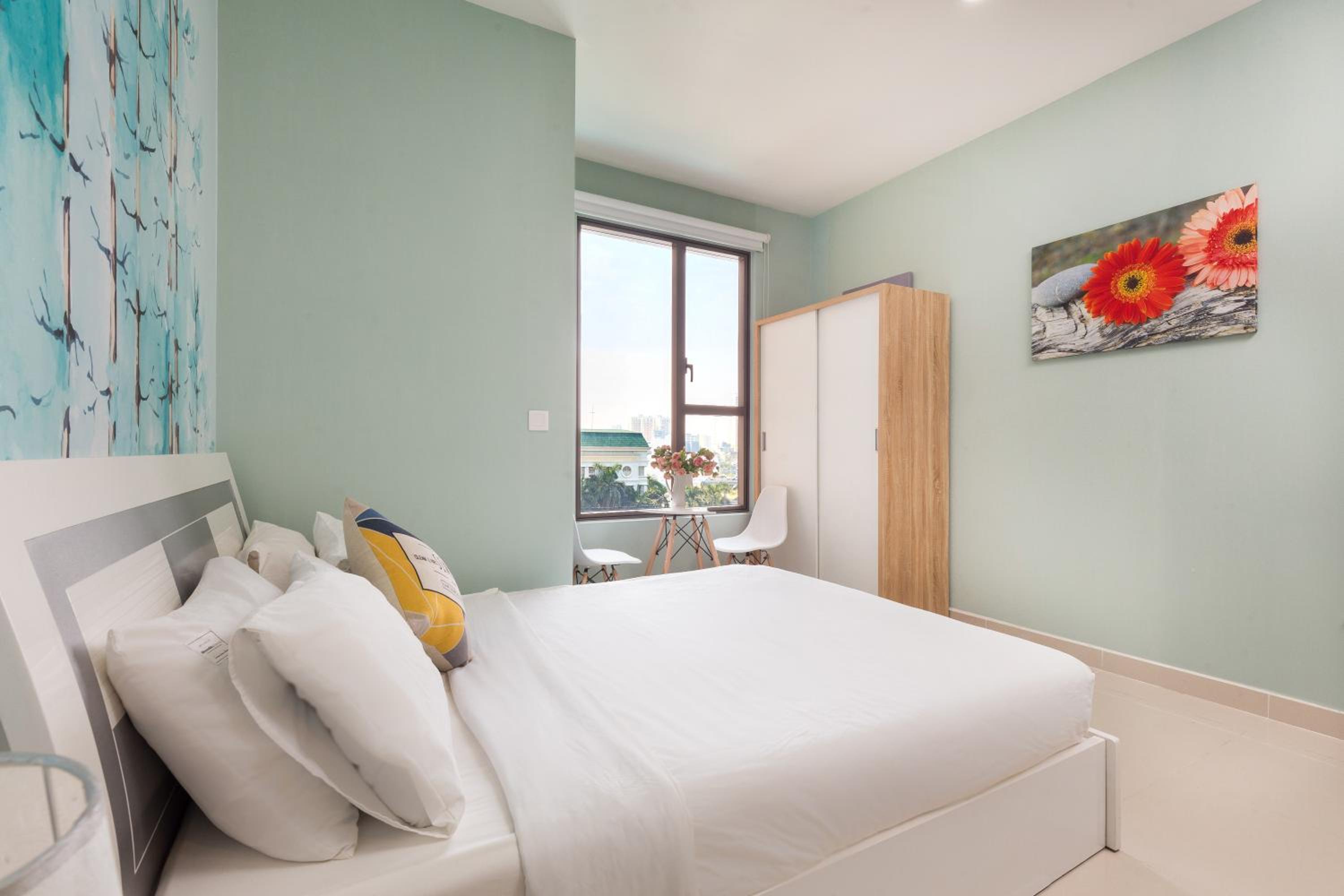 Tresor studios #pool for 30 nights booking