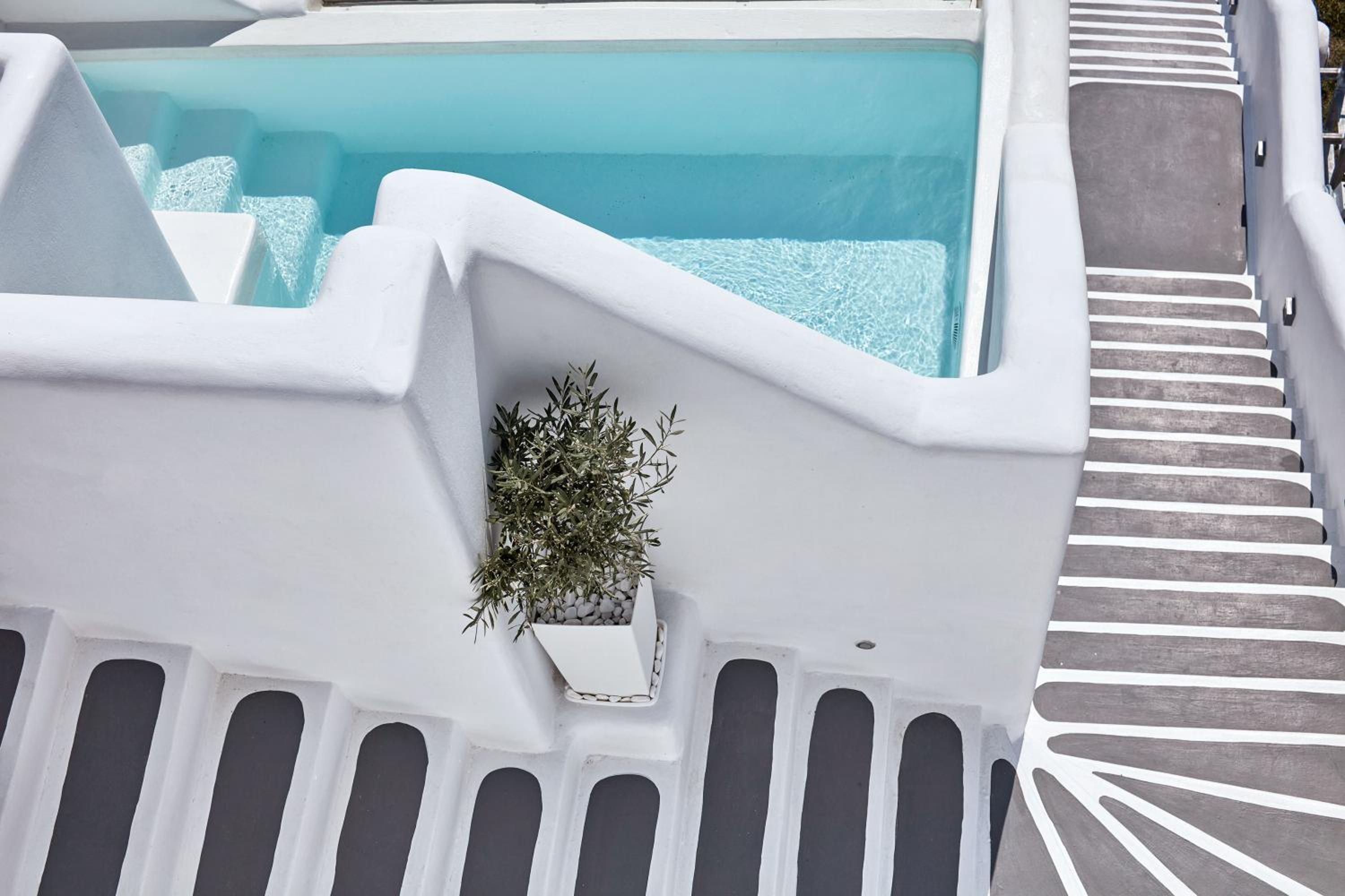 Oia Vacations - Charisma Suites - Property Image 27