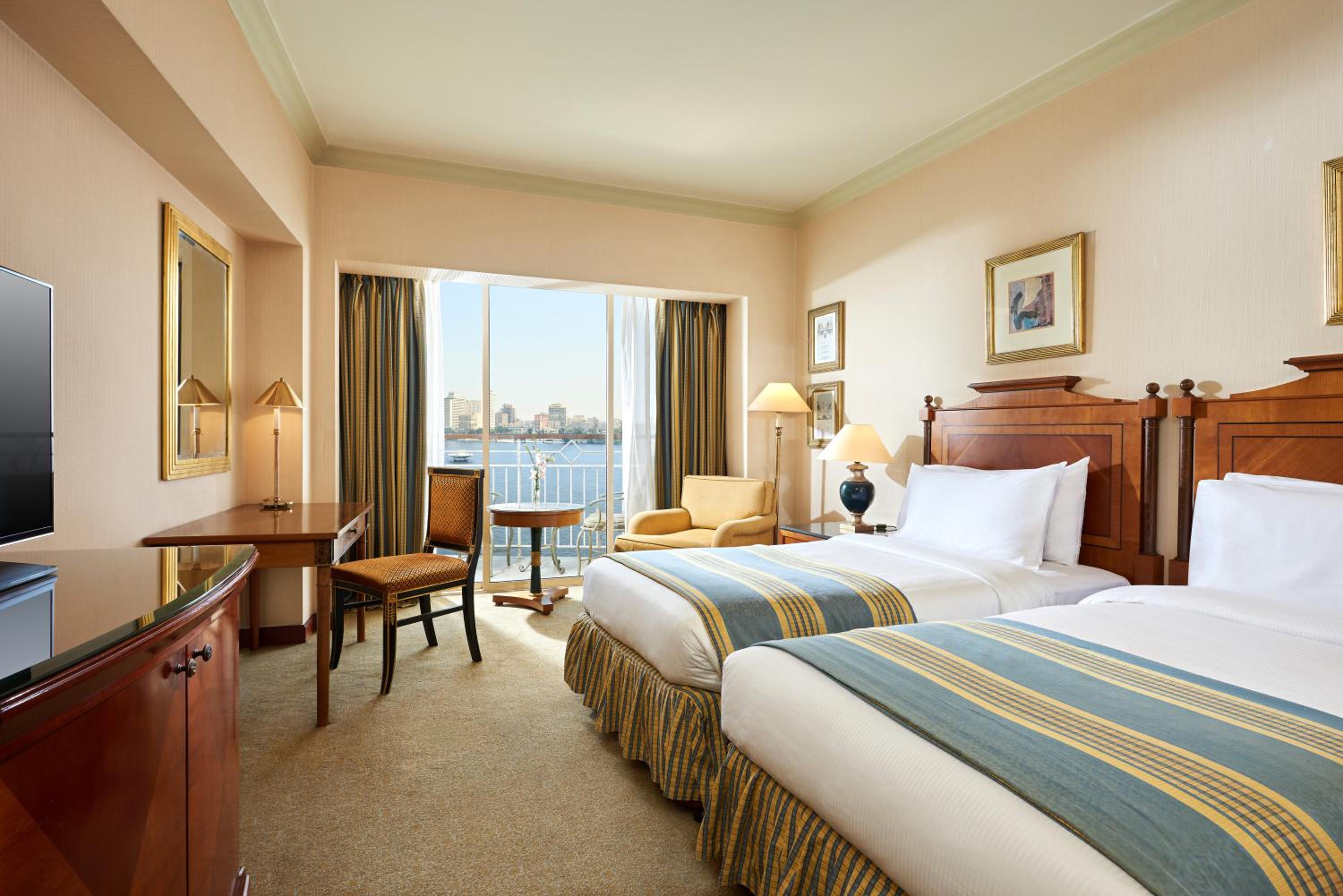 Hilton Cairo Grand Nile 15