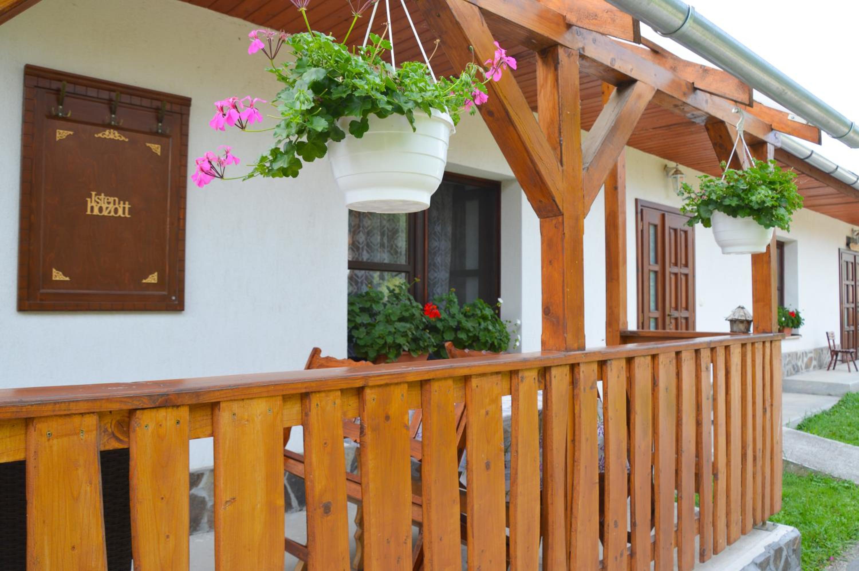 Kemencés Vendégház view 5