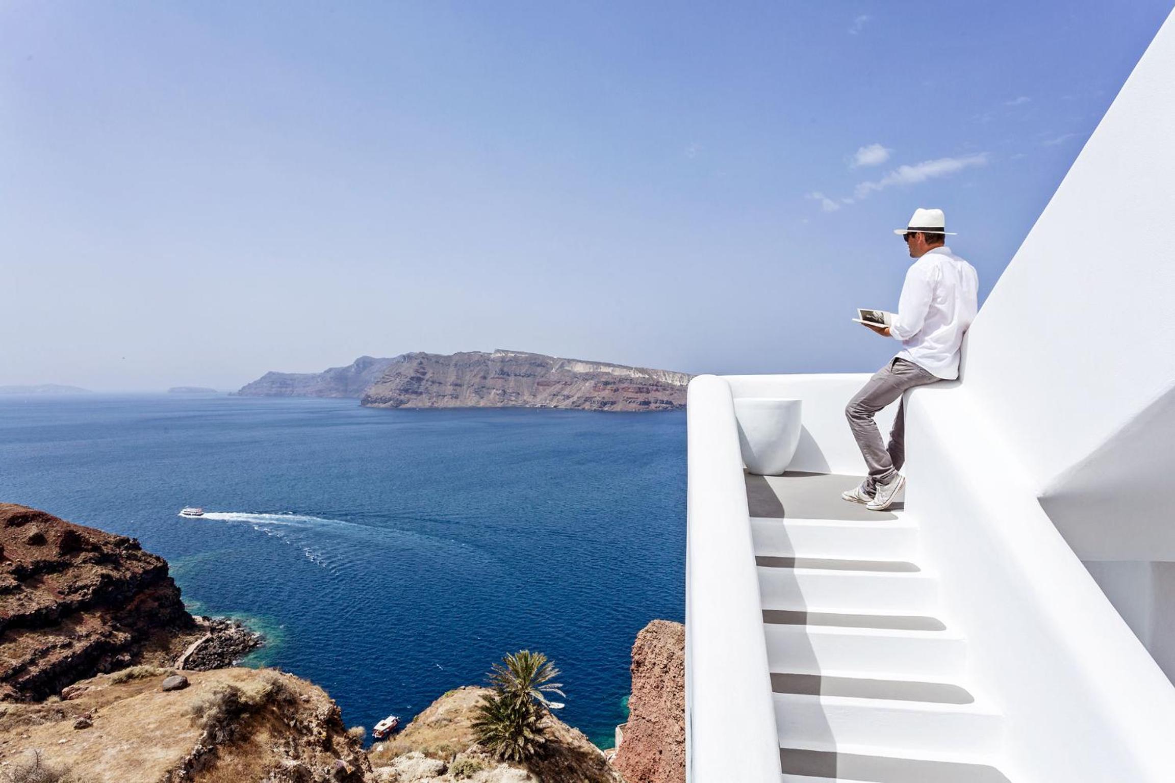 Oia Vacations - Charisma Suites - Property Image 14