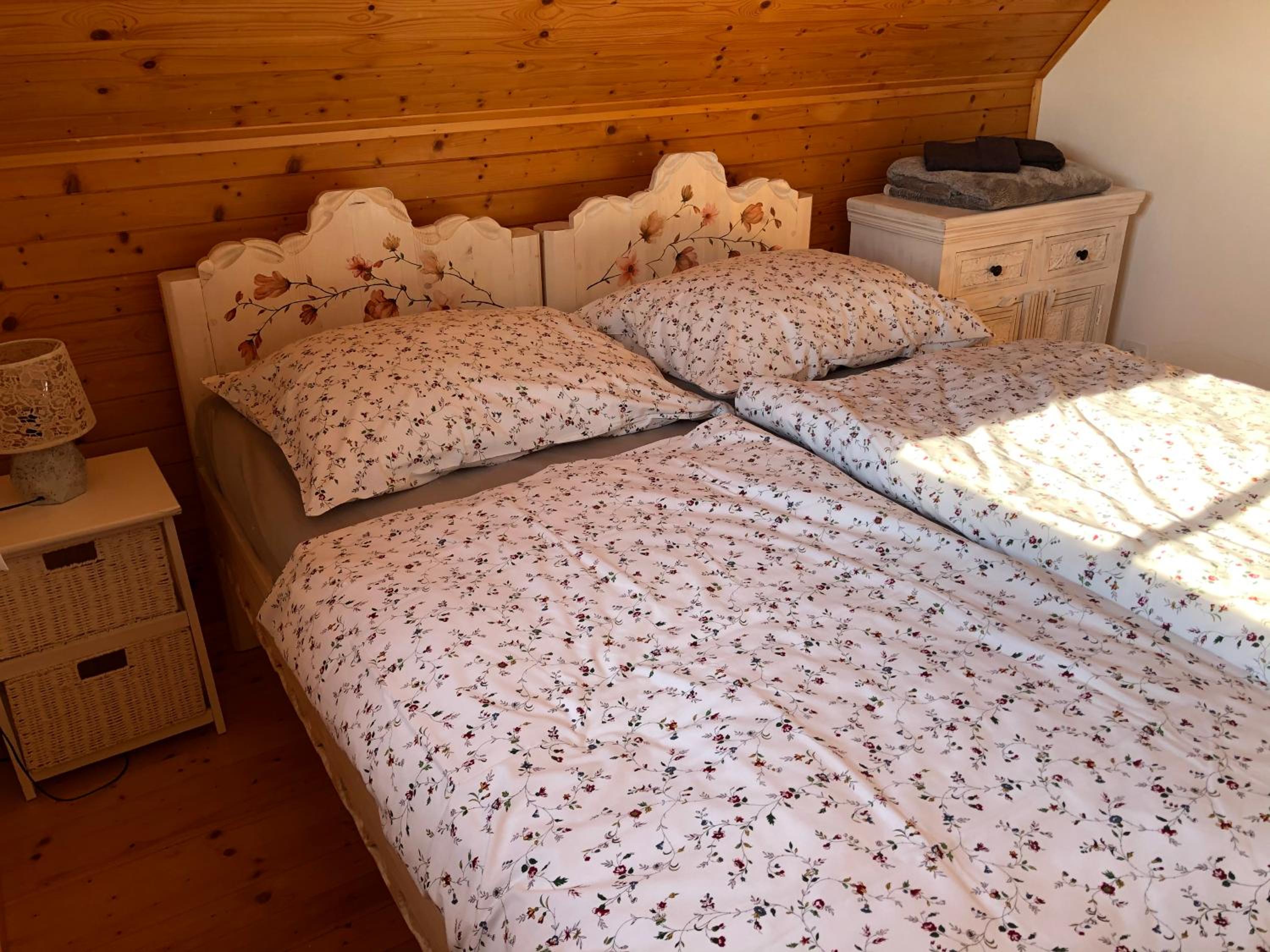 Photo 33