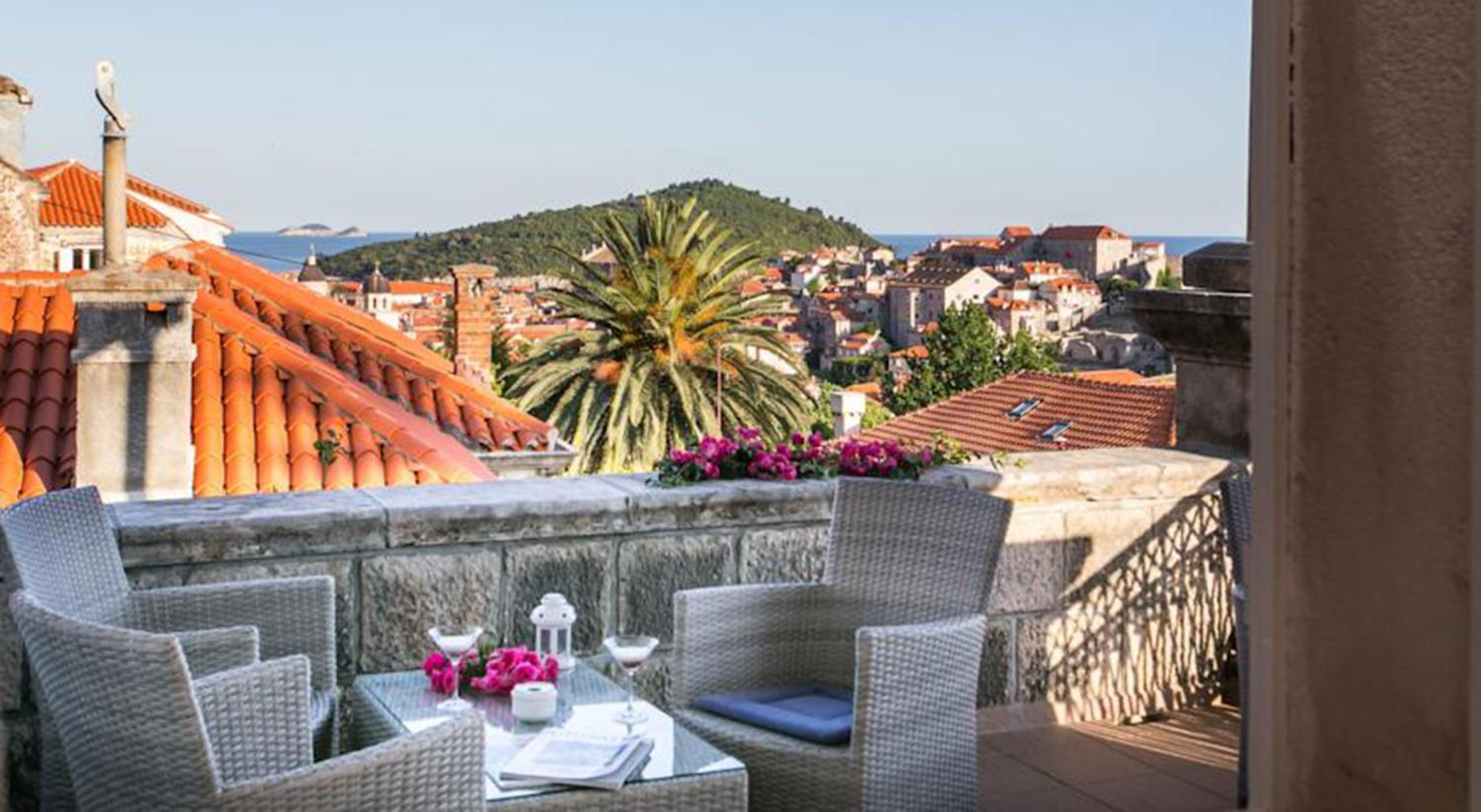 Solei with terrace OldTown and sea view