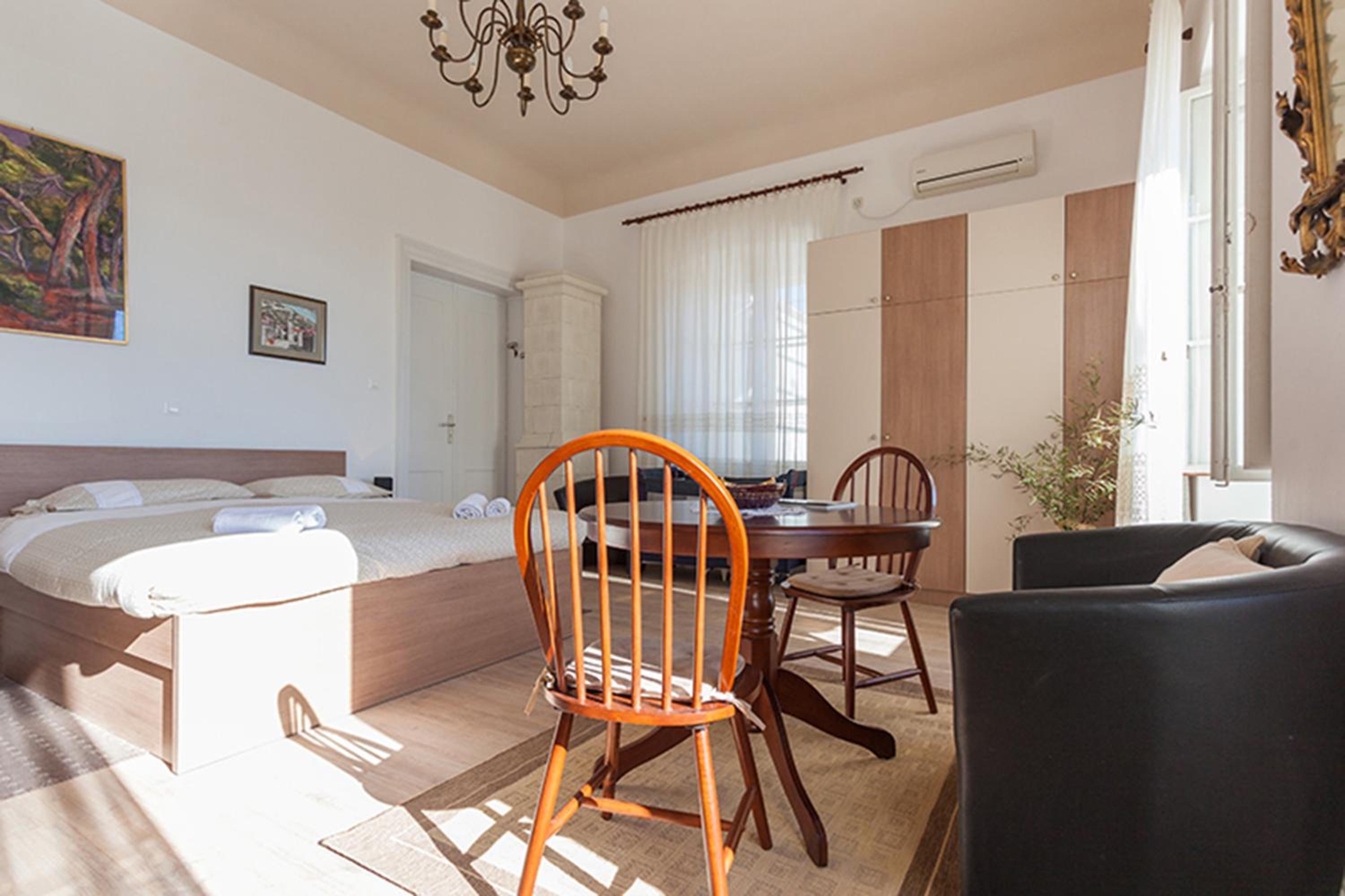 Solei with terrace OldTown and sea view