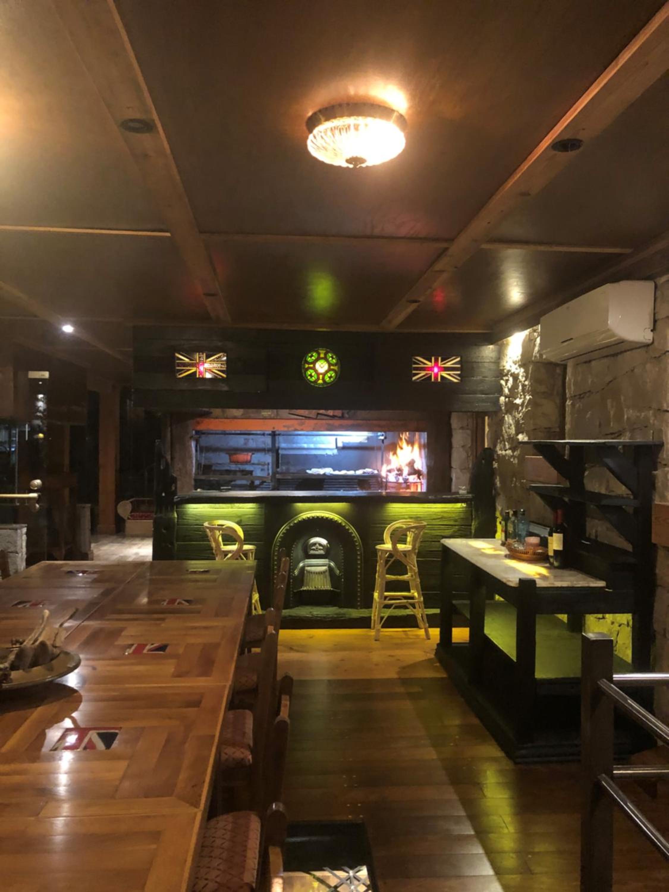 Los Nobles Hostal de Bosque