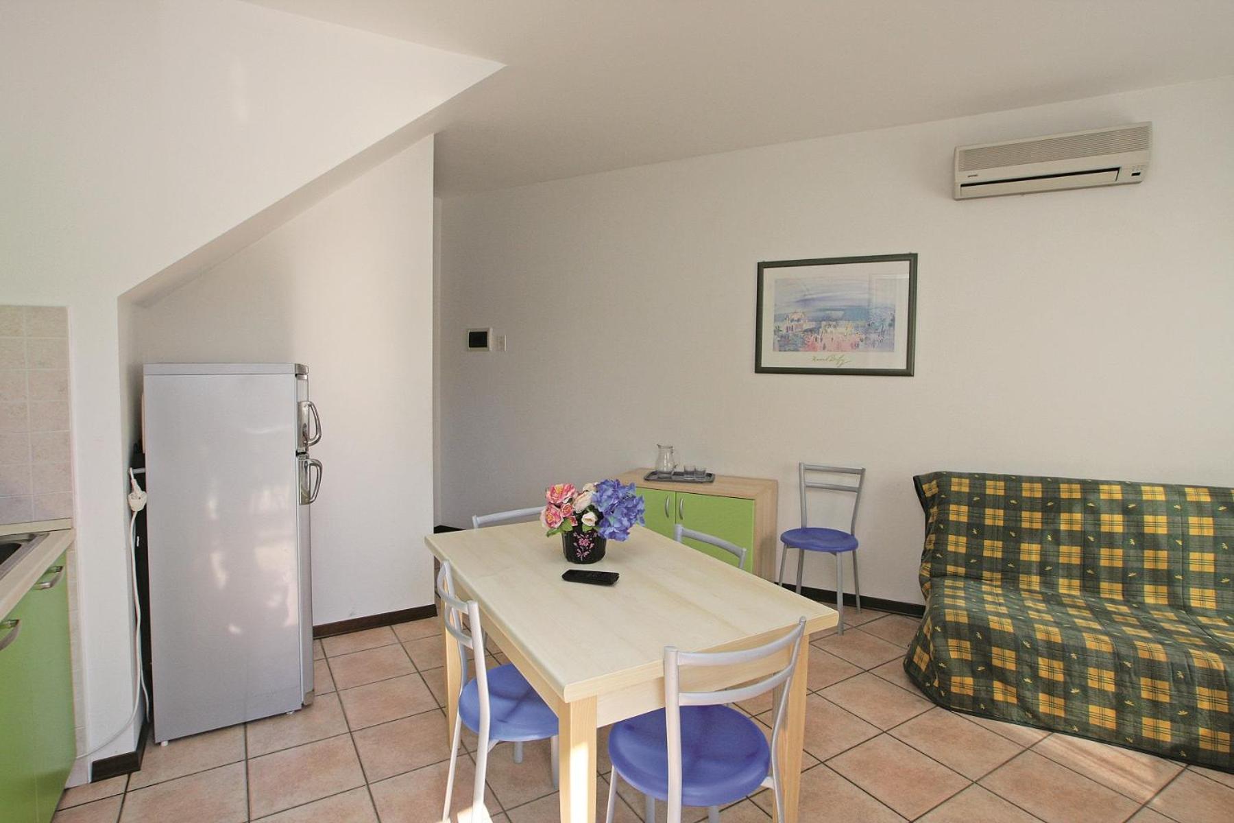 Girasoli view 3