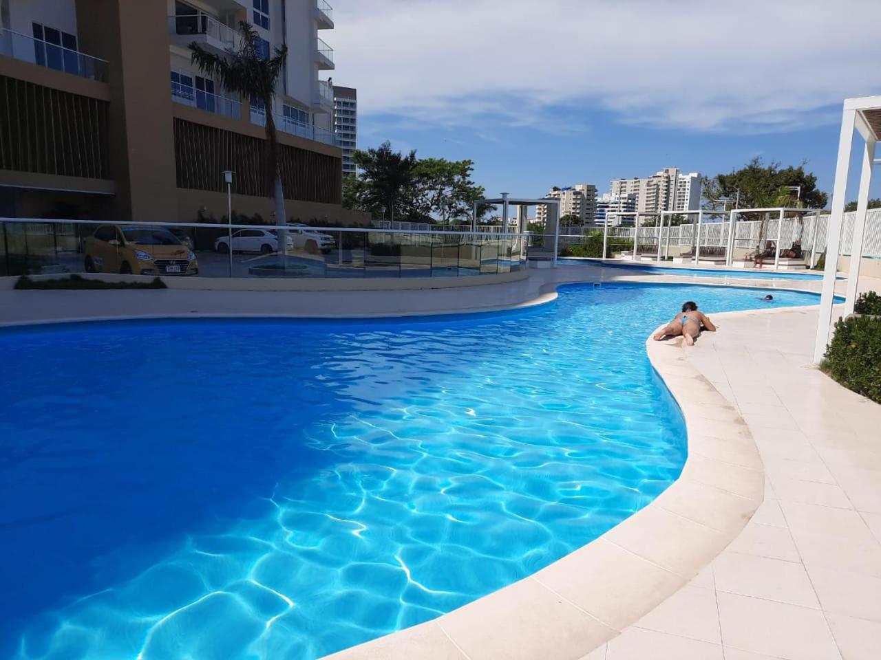 Hermoso apartamento a 300 m Playa Bello Horizonte Pozos colorados