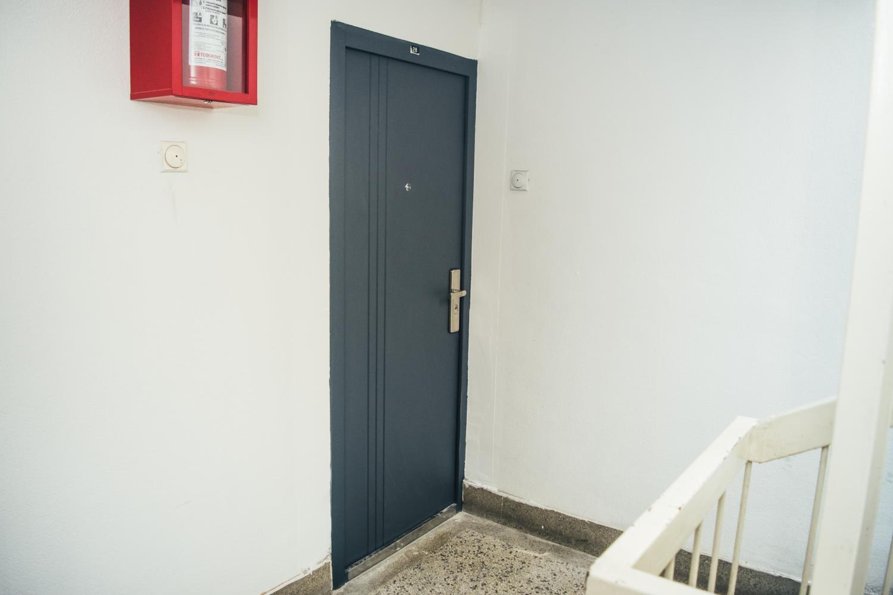 Aparment Theatre