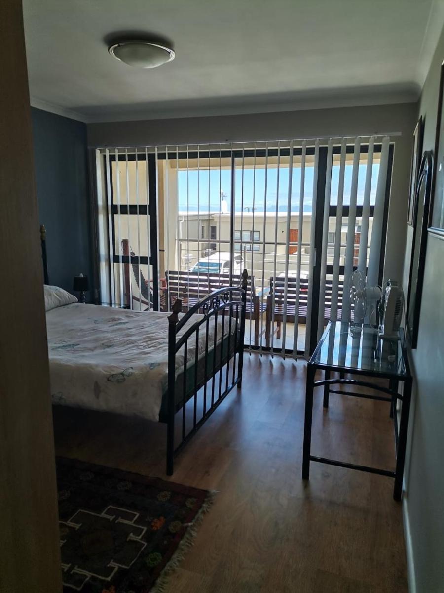 Quaint flat in De Kelder with ocean view, De Kelders, photo 4 of 12